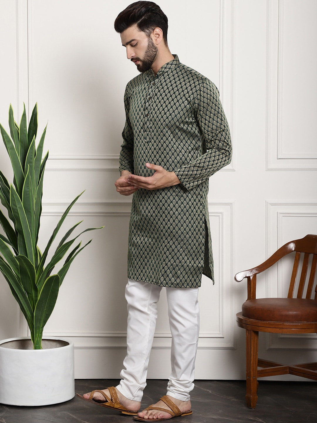 Sojanya Floral Printed Mandarin Collar Kurta With Churidar 