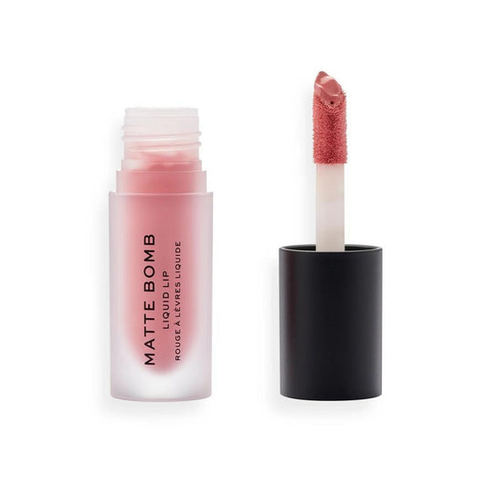Makeup Revolution Matte Bomb - Delicate Brown