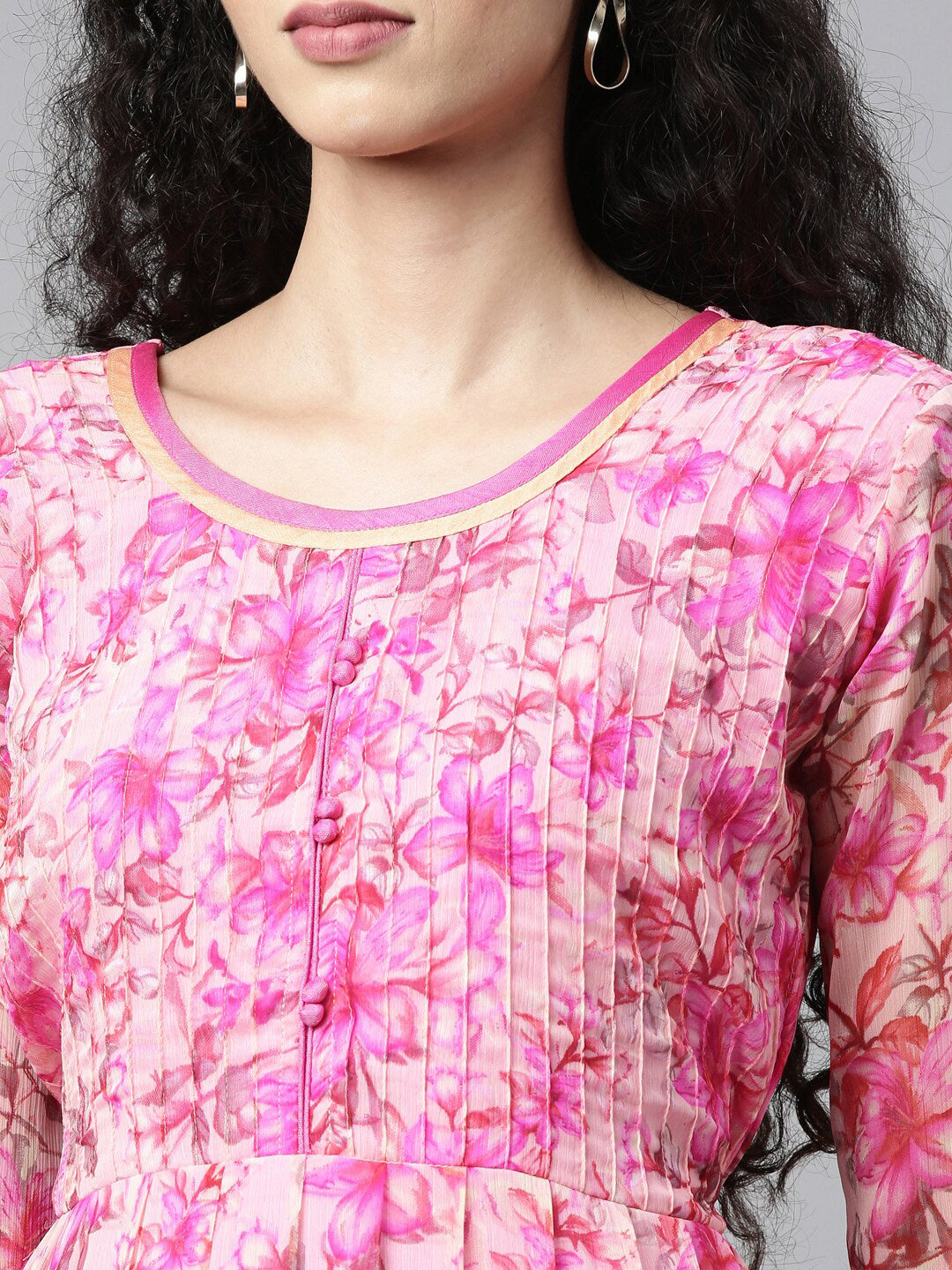 Souchii Beautiful Pink & peaches n cream Floral Layered Chiffon Midi Dress 