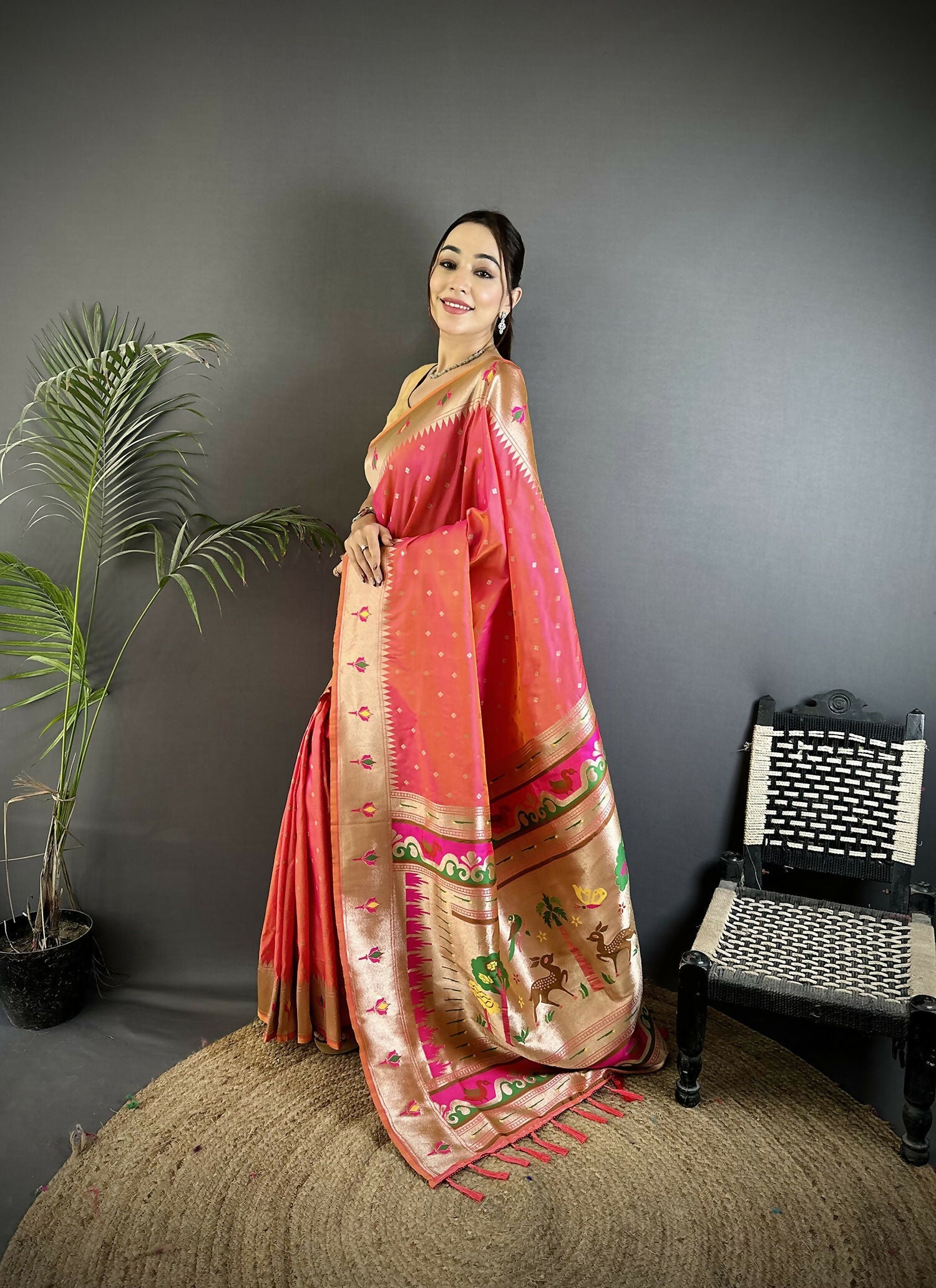 Joban Fashion Rose Pink Peacock & Floral Motifs Soft Lichi Silk Kanchipuram Saree