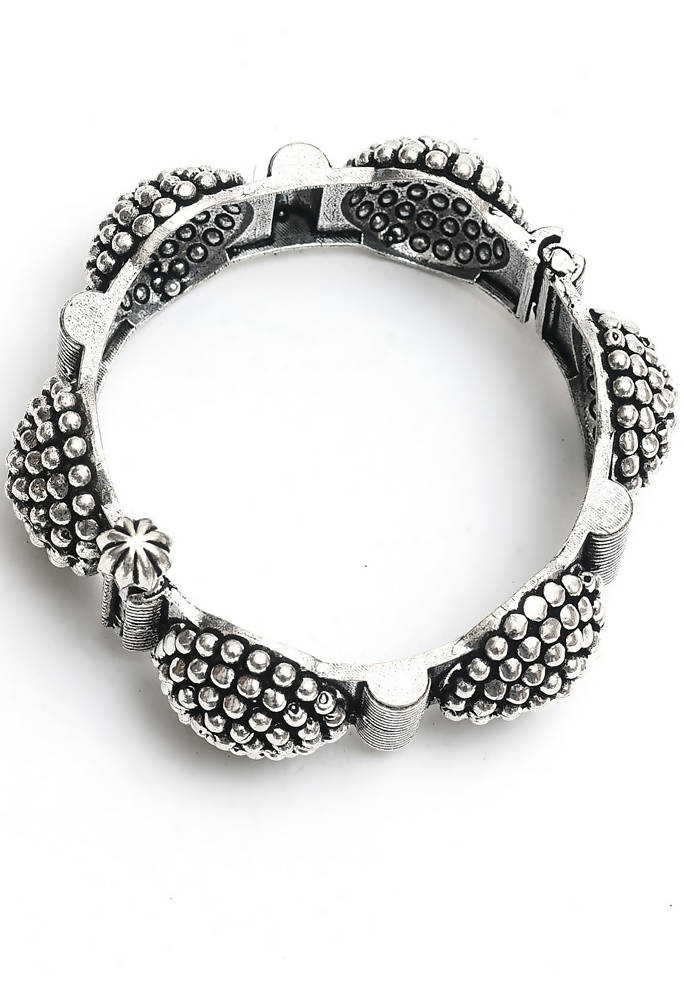 Mominos Fashion Kamal Johar Oxidised German Silver Bangles Set 