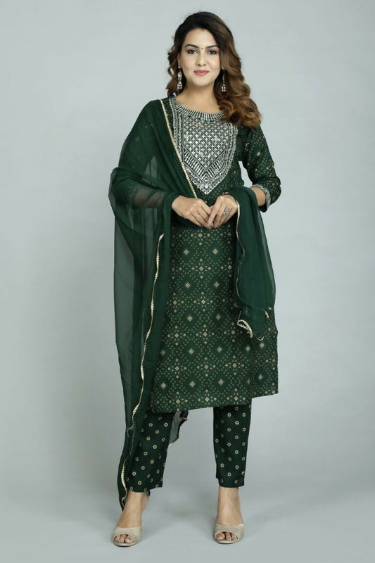 Alvano Women's Attractive And Stylish Rayon A Line Kurta With Pant And Dupatta