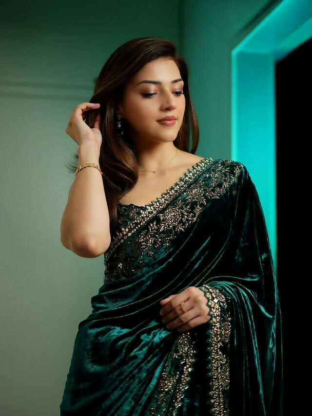 Joban Fashion Green Viscose Velvet Party Wear Sarees