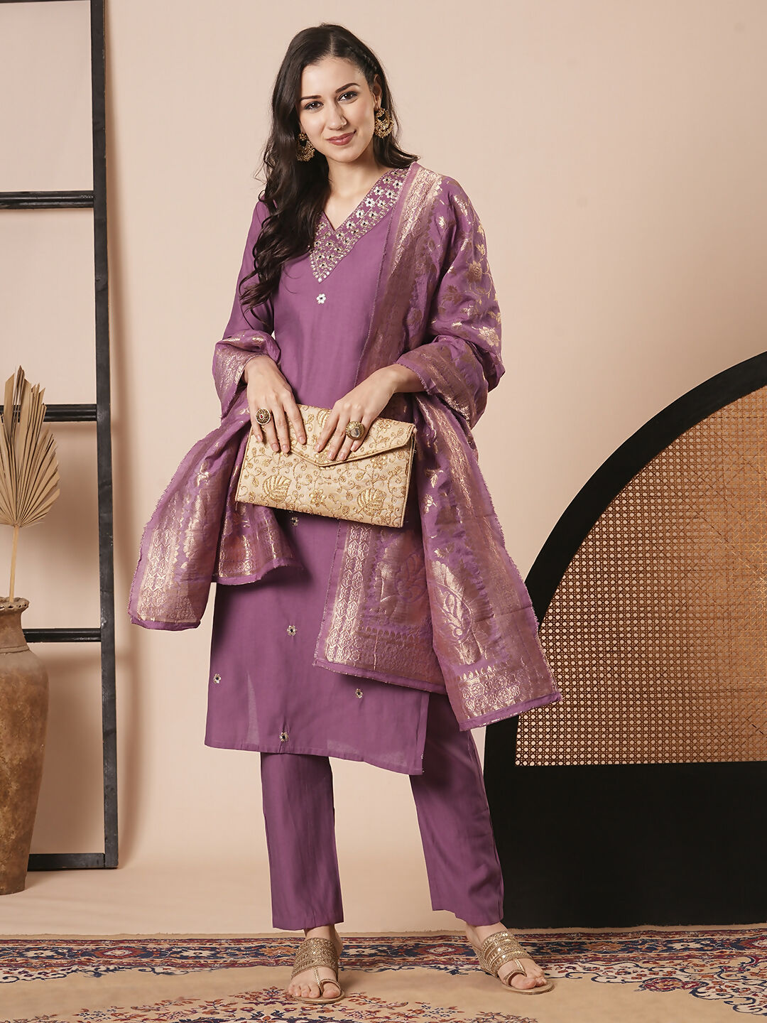 Mouve PV Chanderi Embroidery Work Kurta Set - Riya