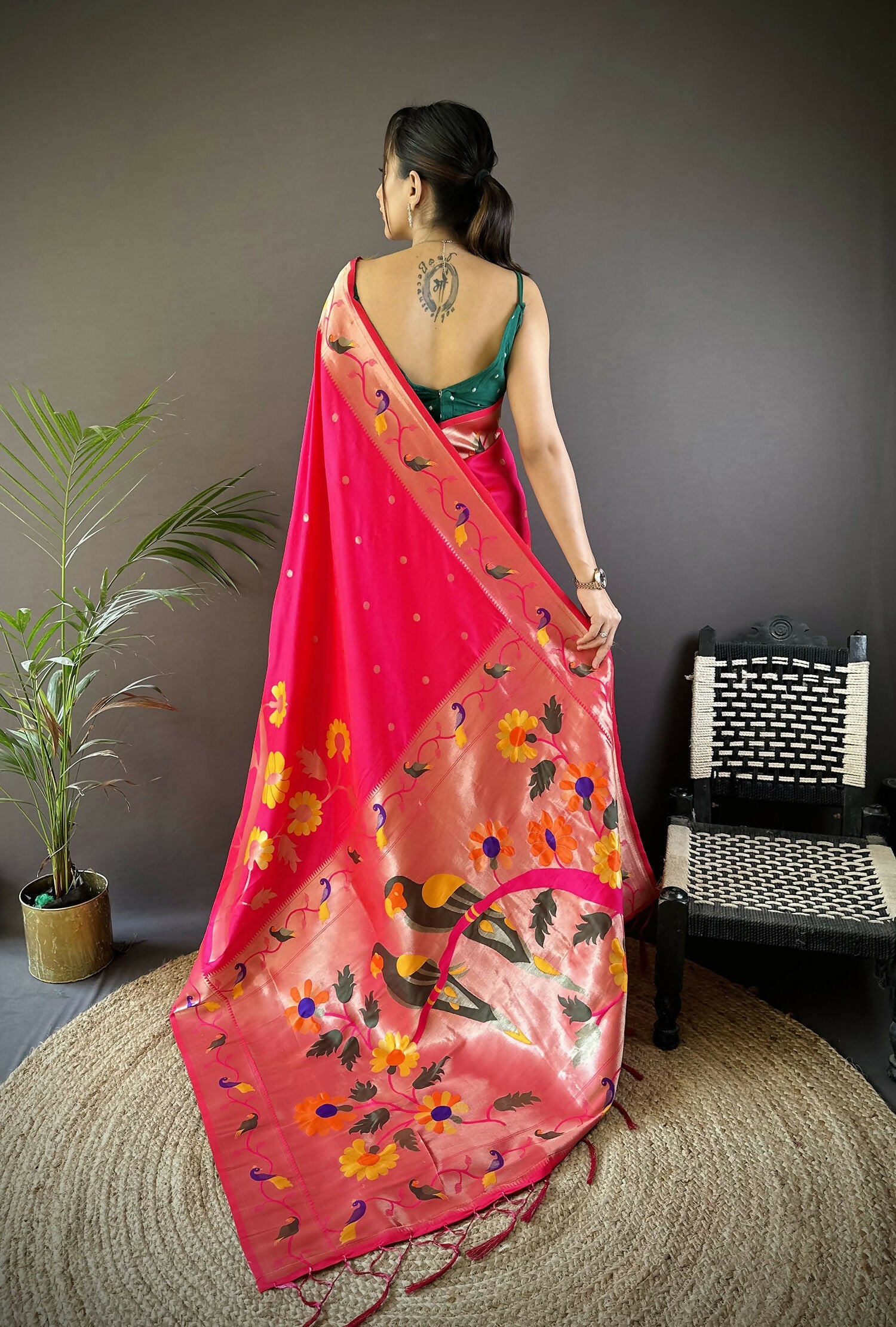 Joban Fashion Rani Pink Zari Woven Floral Motifs Soft Silk Paithani Silk Saree