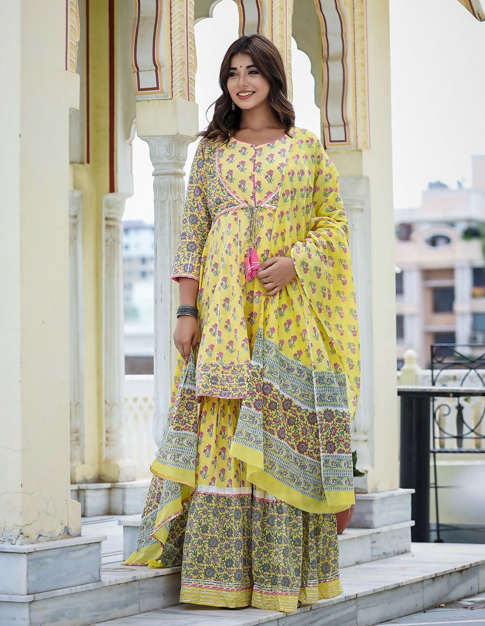 Kaajh Women's Yellow Floral Paplum Kurta Sharara Set With Dupatta