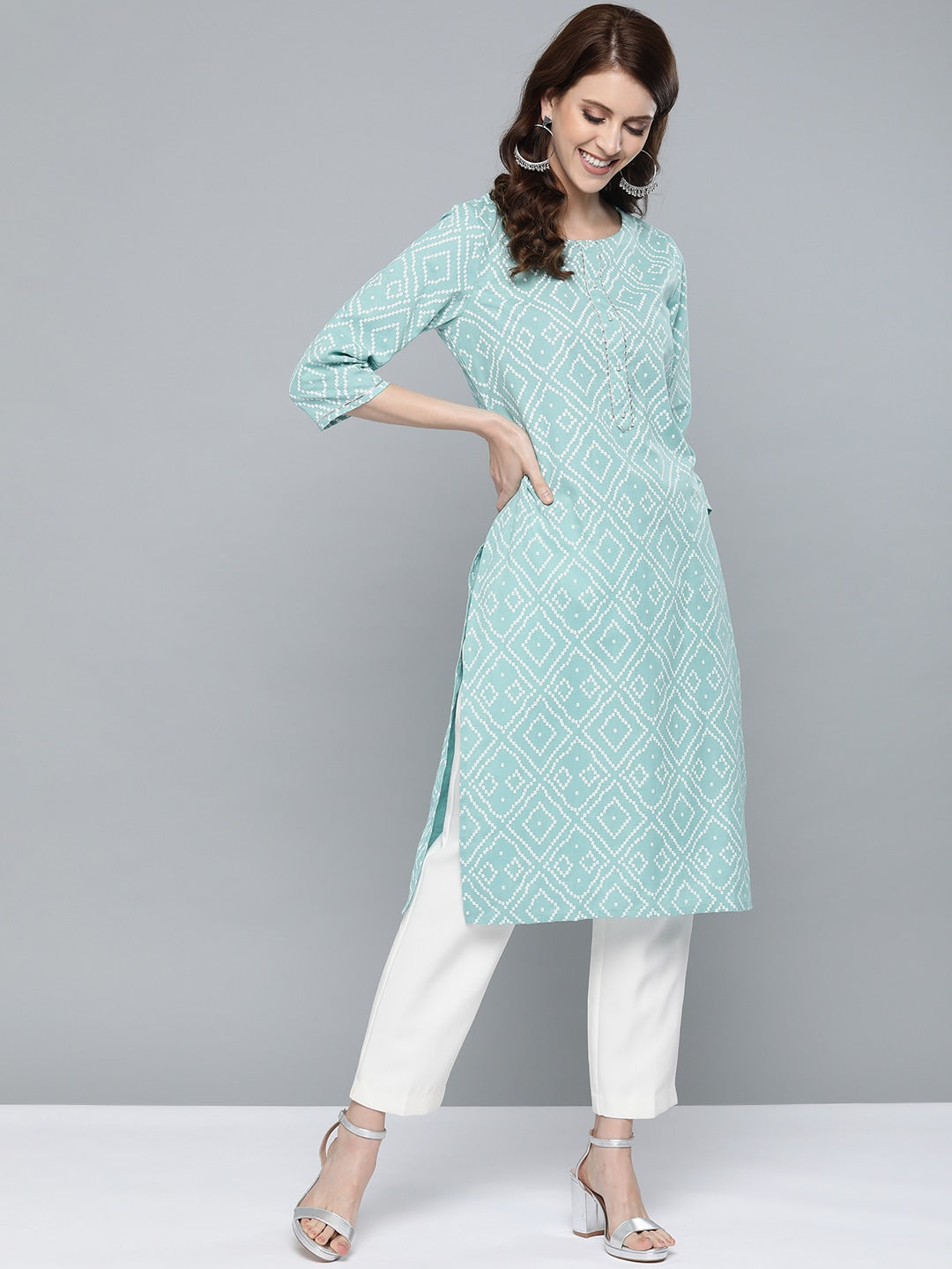 HERE&NOW Women Green & White Bandhani Print Straight Kurta 