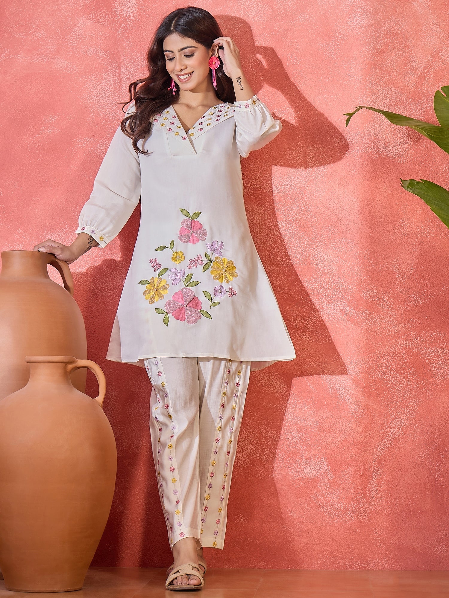 Joban Fashion Off White Silk Embroidered Readymade Kurta Set