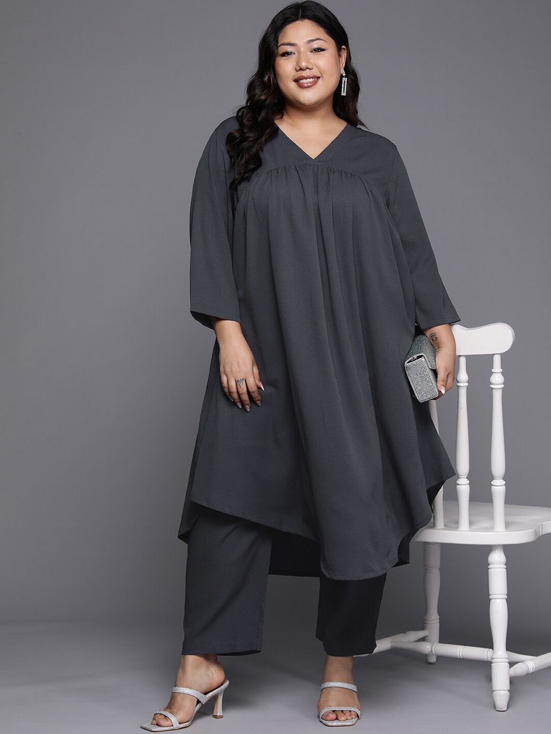 Sztori Plus Size V Neck A Line Kurta With Trouser