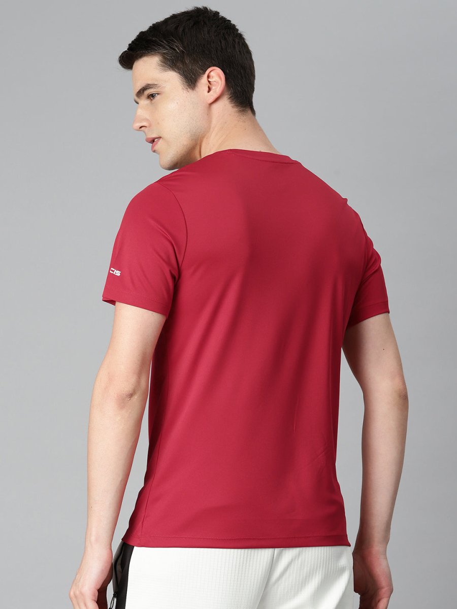 Alcis Men Typography Printed Anti Static Slim Fit Sports T-shirt