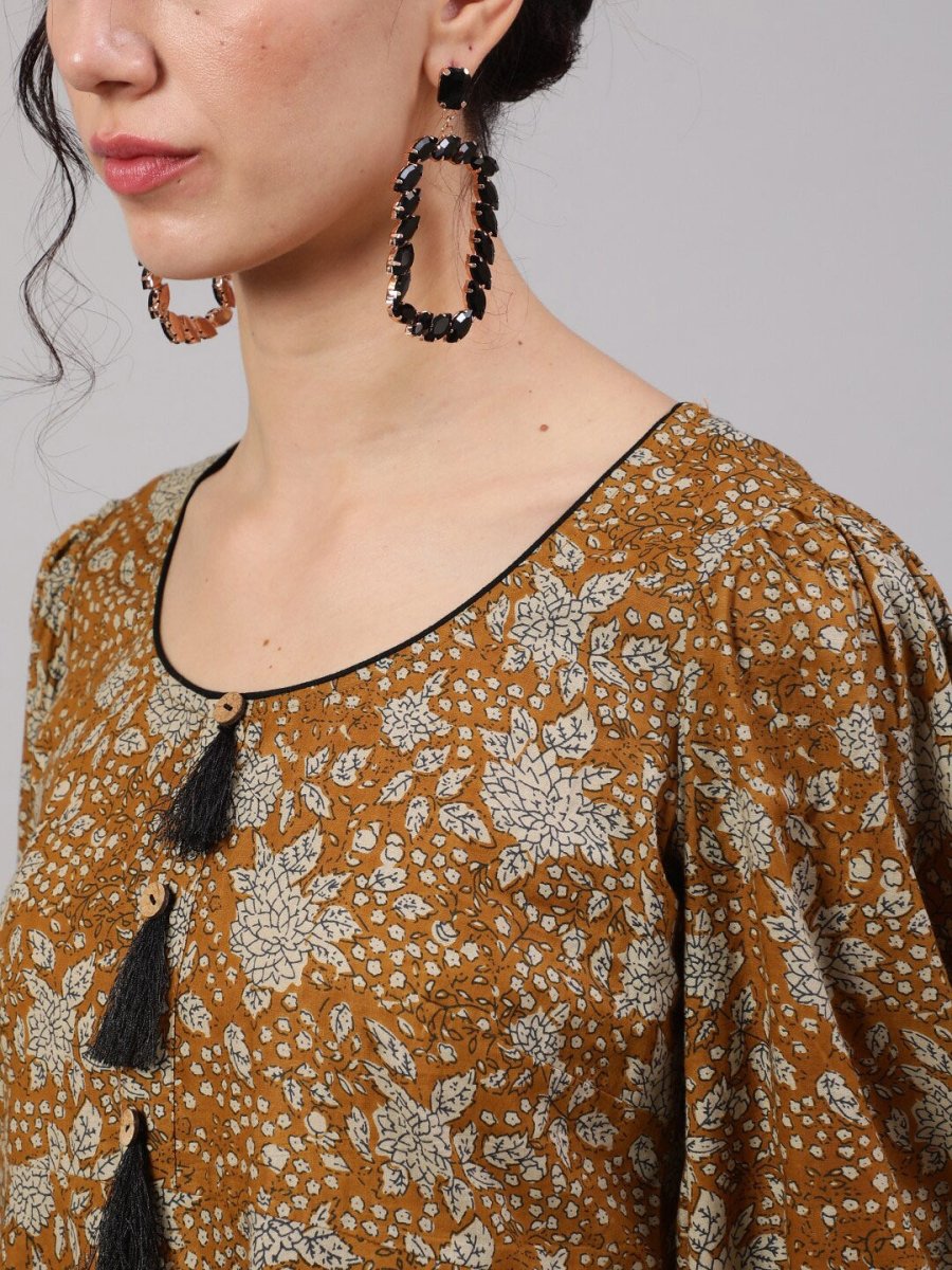 Aks Floral Printed Puff Sleeves Cotton Anarkali Kurta