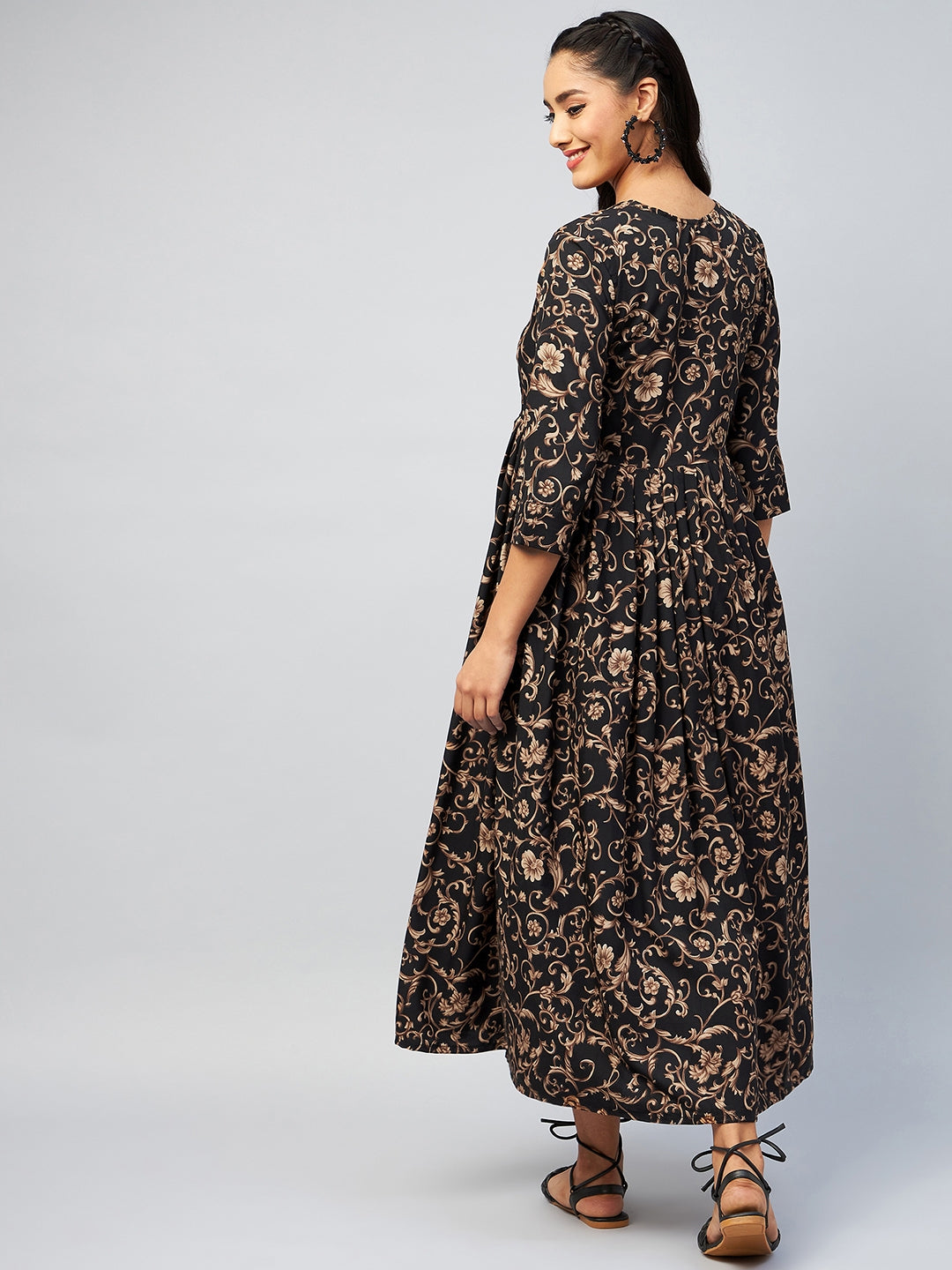 InWeave Women's Black Jaal Print Long Anarkali Kurta 