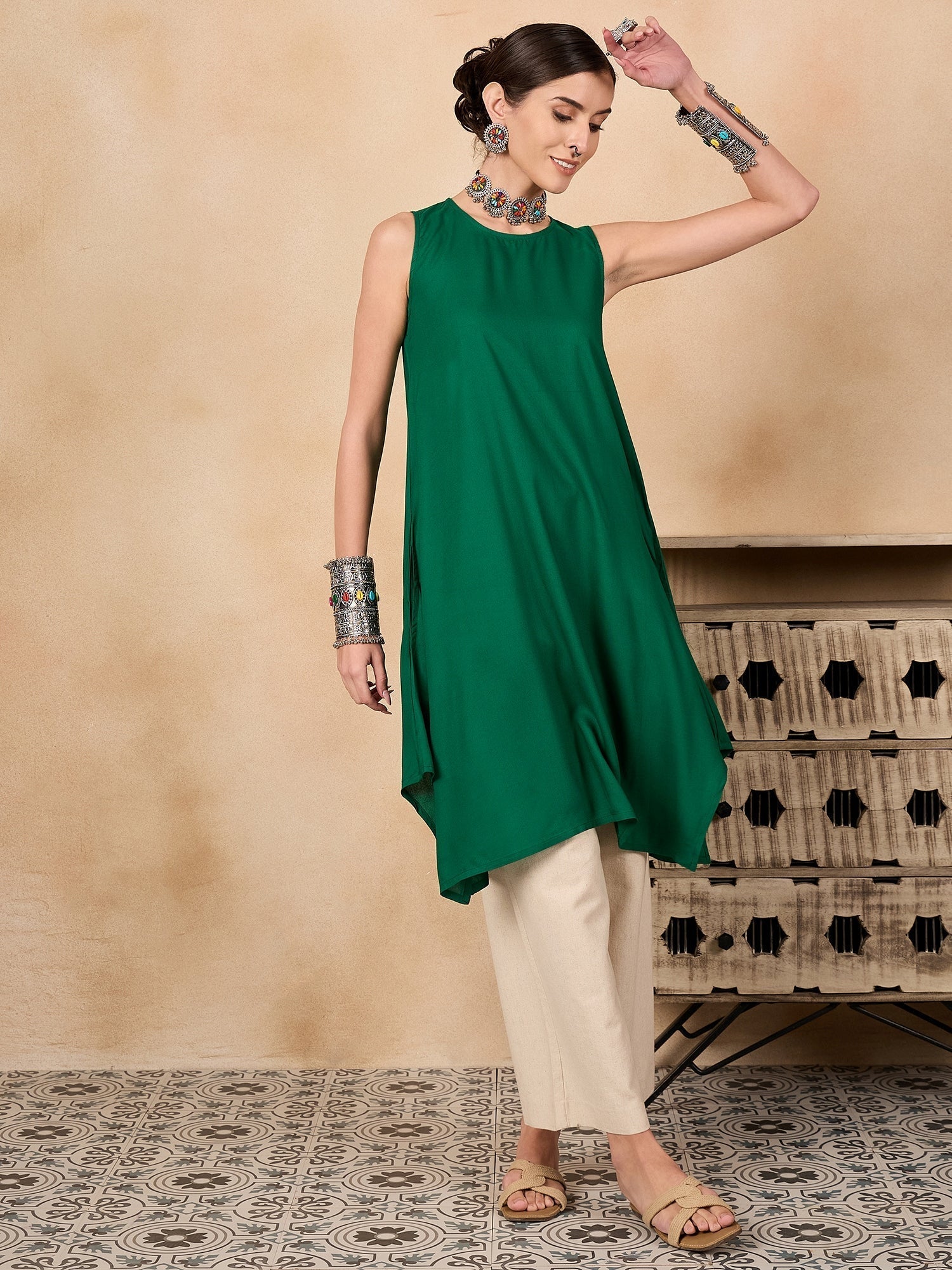 InWeave Forest Green Short Kurta | Grab2Buy
