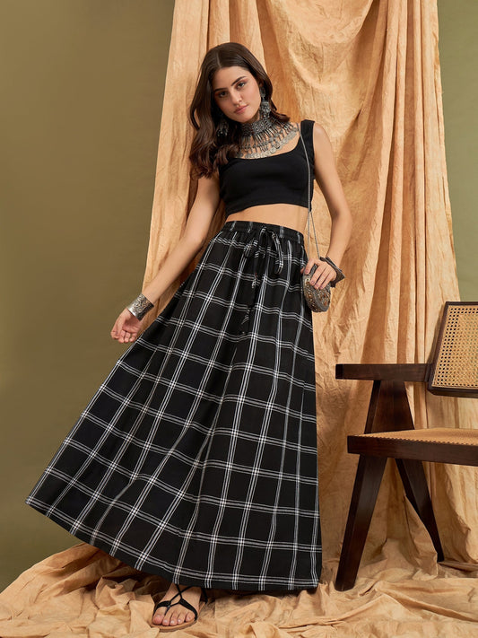 InWeave Black Plaid Check Skirt 