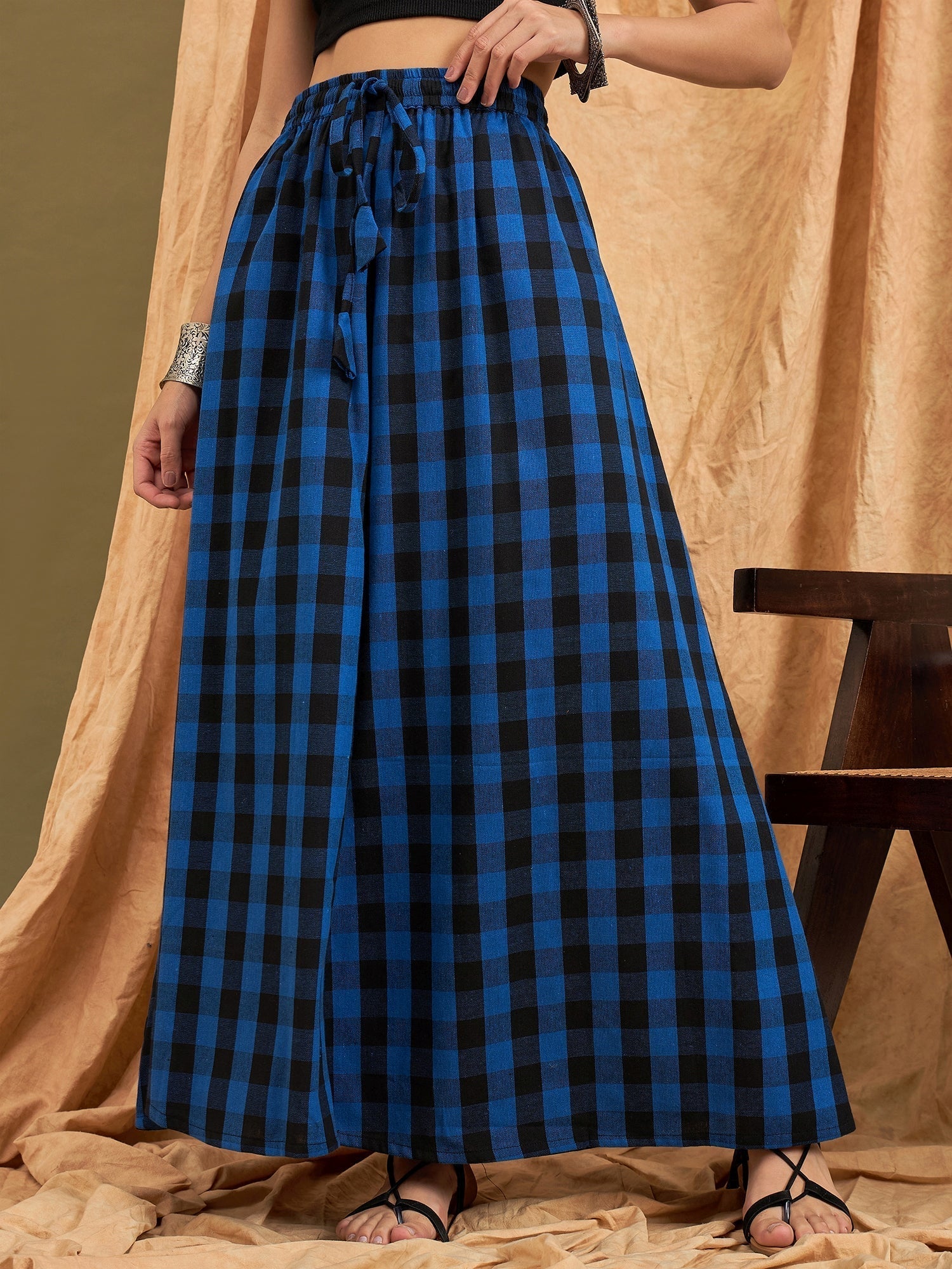 InWeave Ink Blue Black Check Skirt 