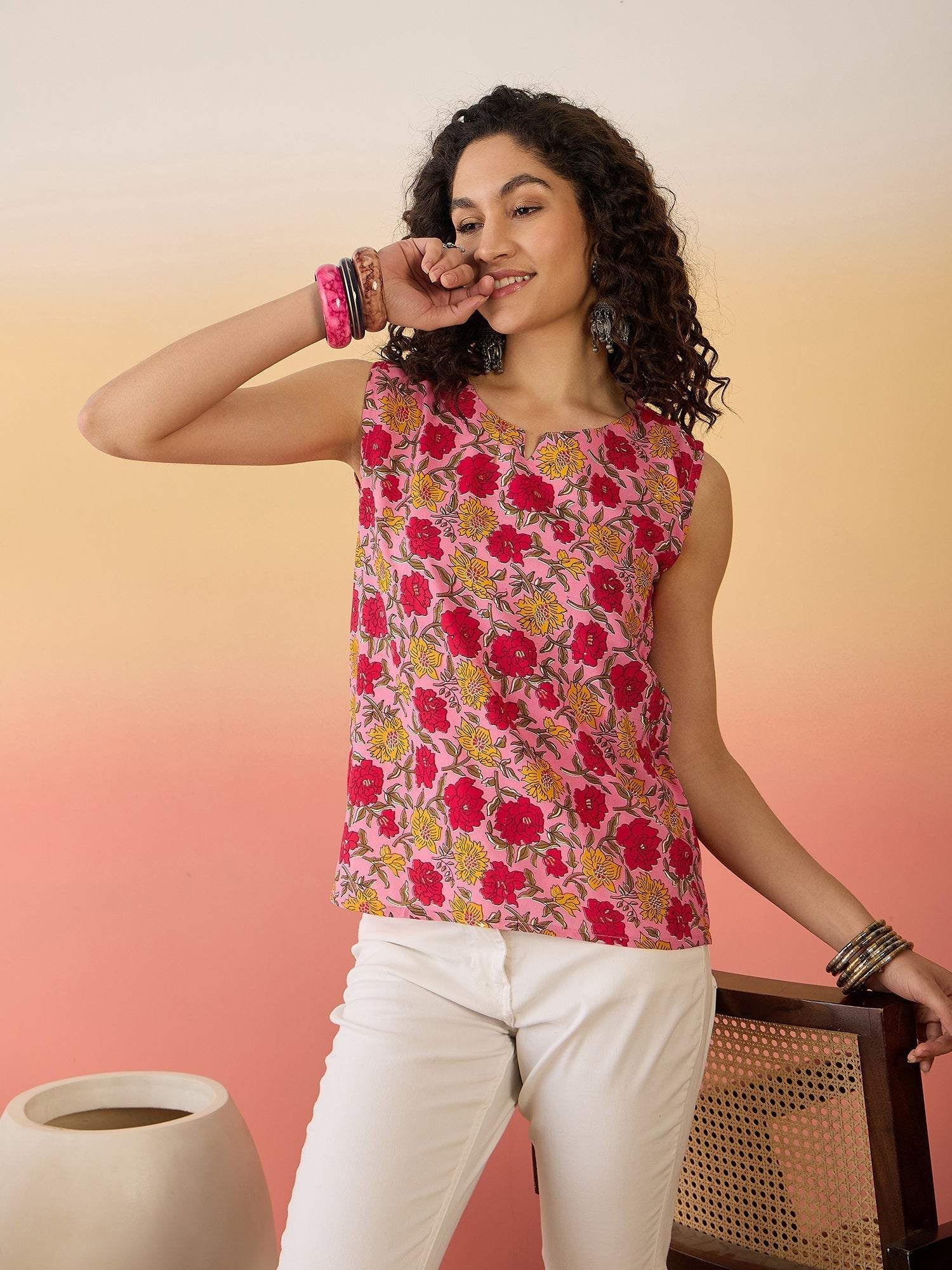 InWeave Pink Red Rose Jaal W/S Top 