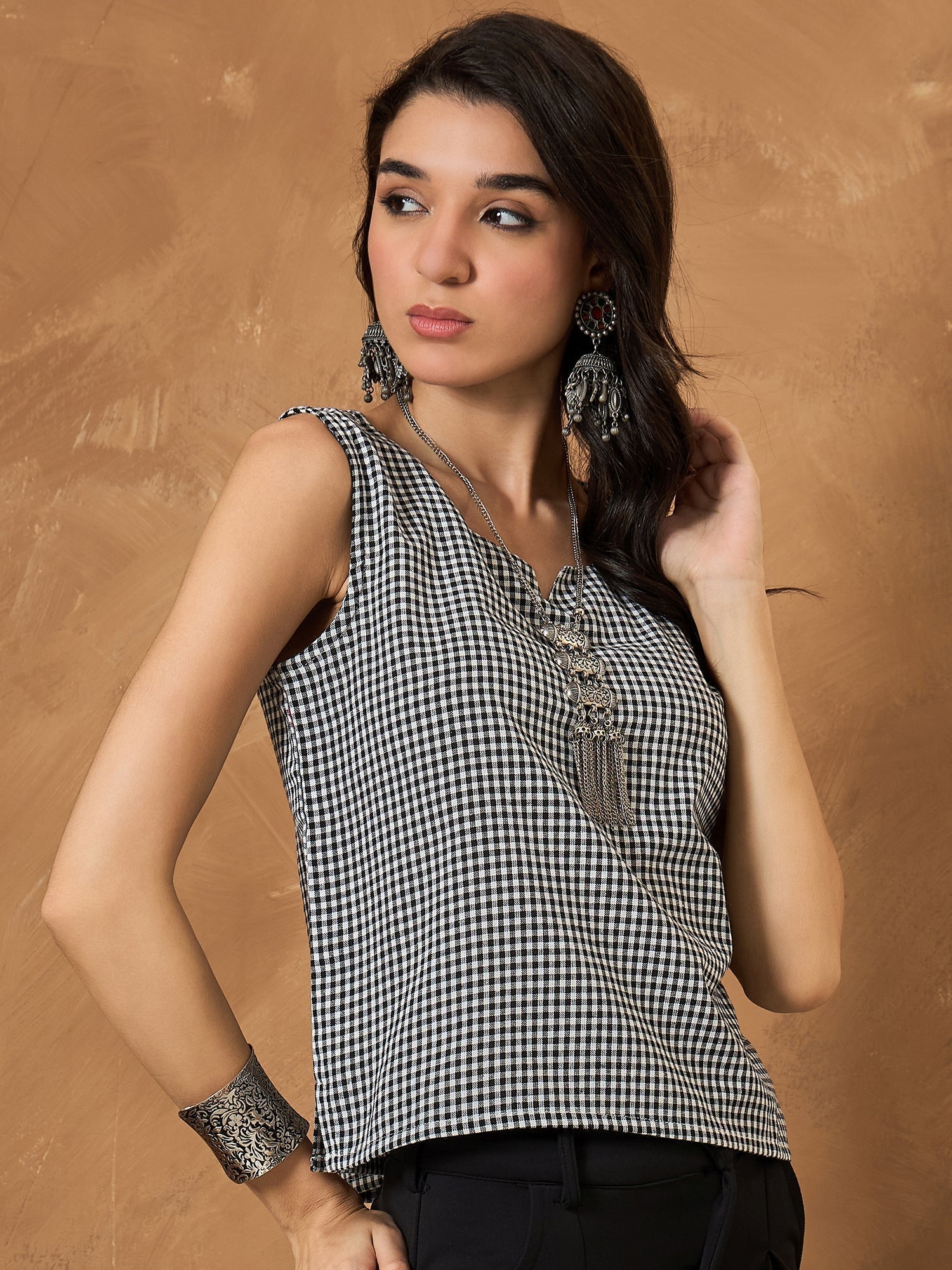 InWeave Black Small Check Sleeveless Top 