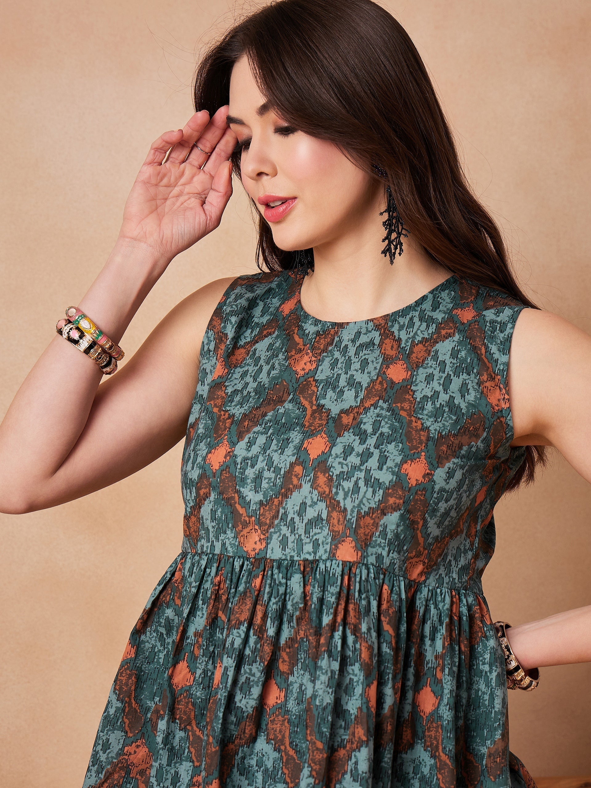 InWeave Aqua Pearl Abstract Printed Round Neck Top 