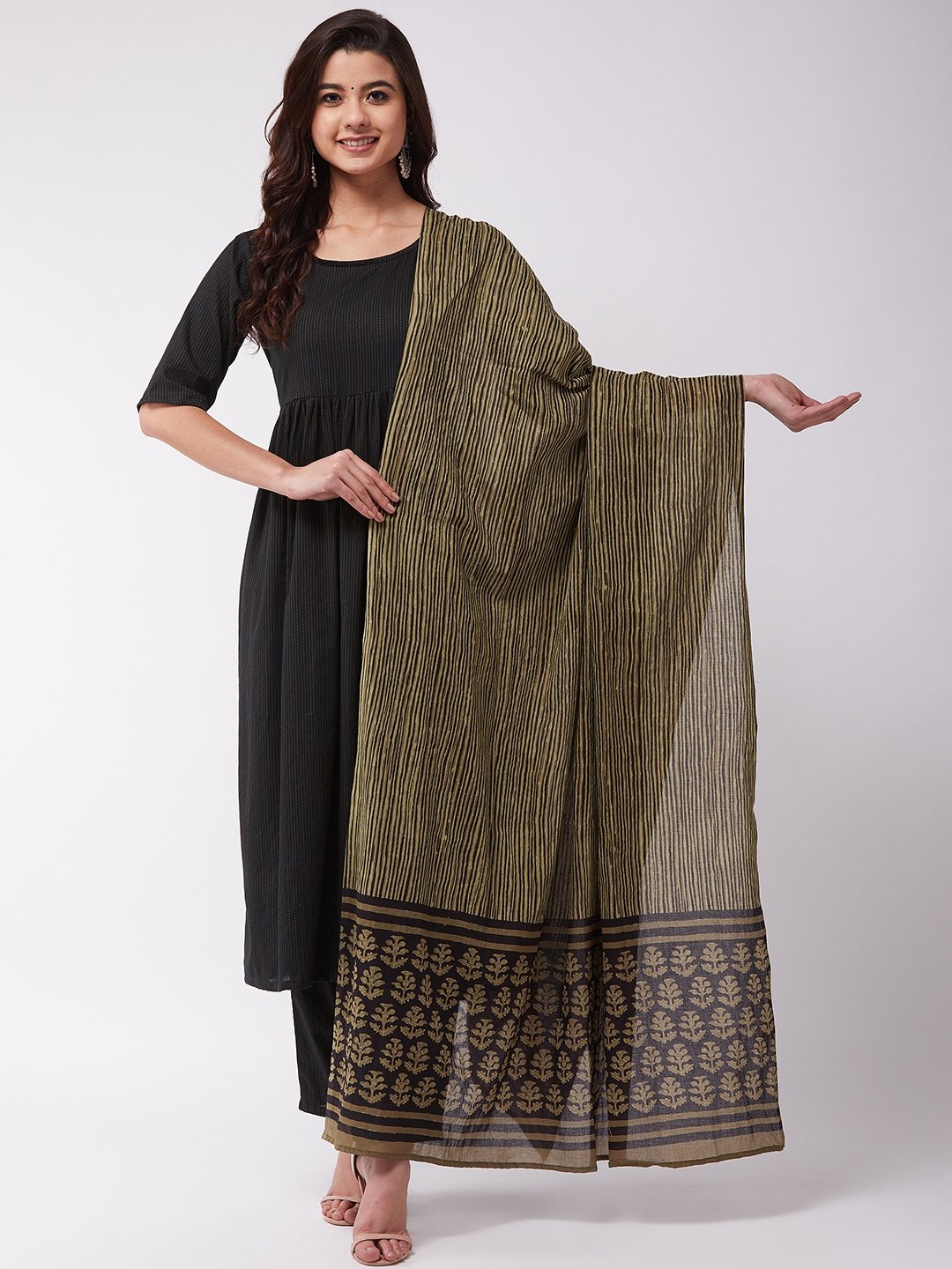 InWeave Green Boota Cotton Dupattas 