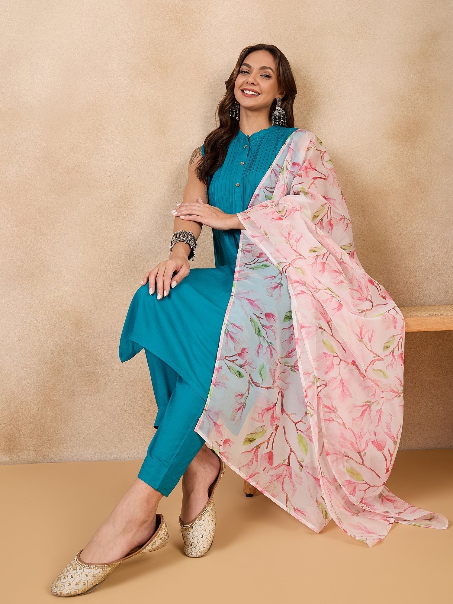 InWeave White Peach Floral Print Organza Dupatta 