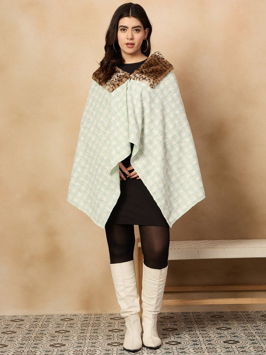 InWeave Green White Big Check Acrylic Fur Poncho 
