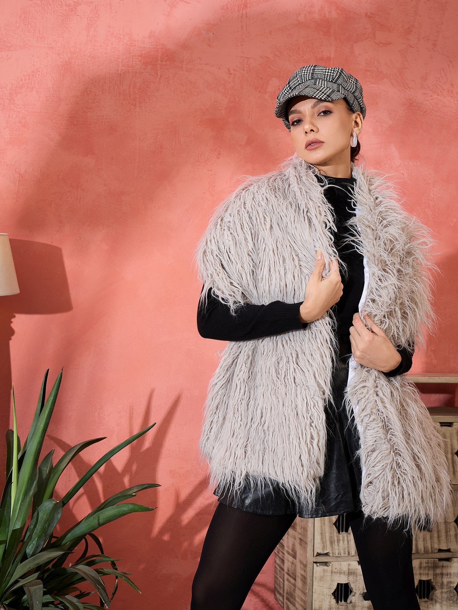 InWeave Light Grey Thread Fur Cape 