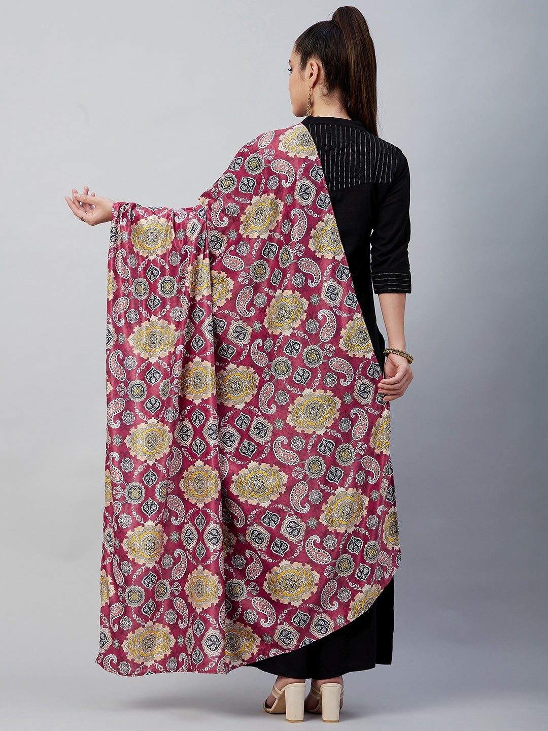 InWeave Red Printed Velvet Shawl 