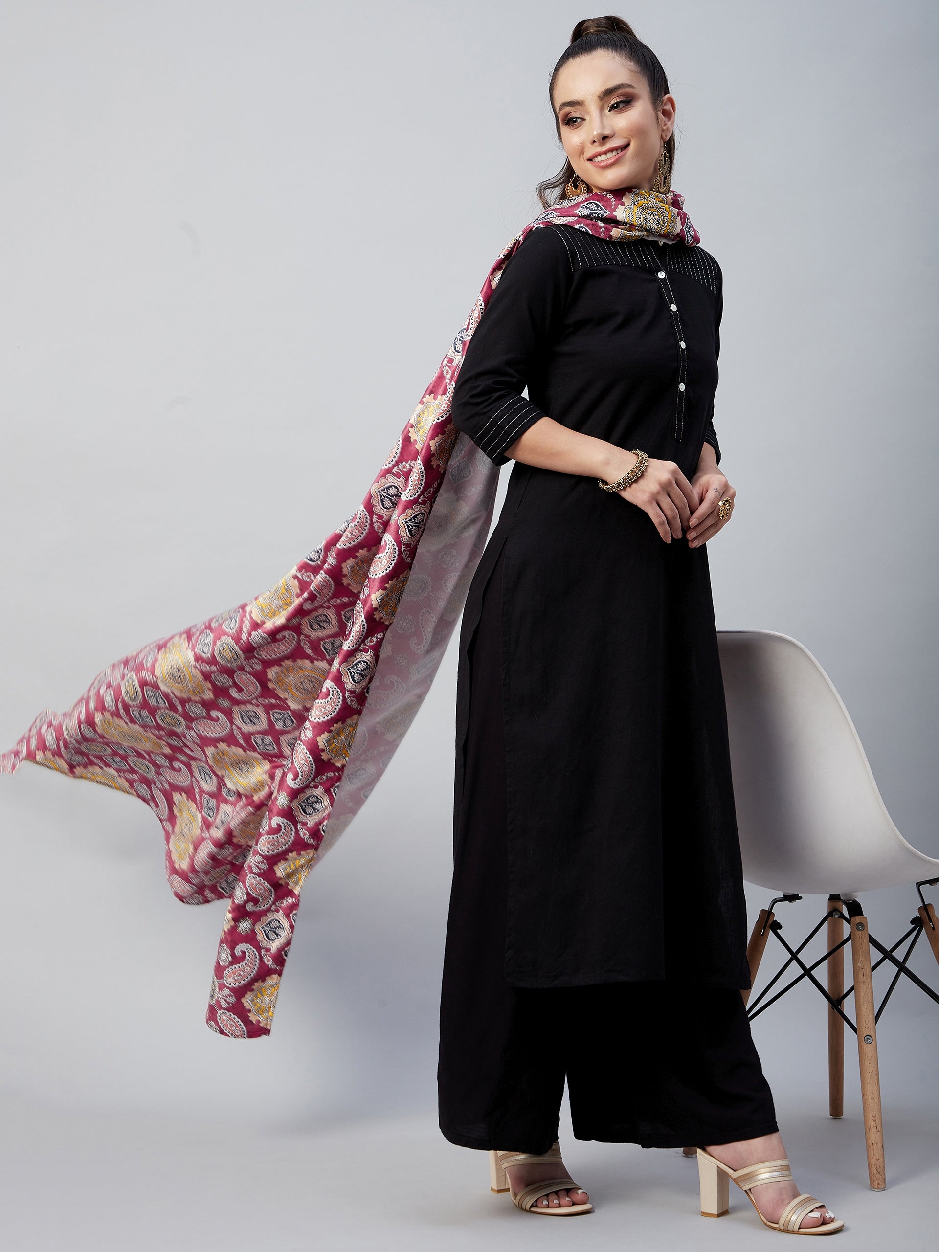 InWeave Red Printed Velvet Shawl 