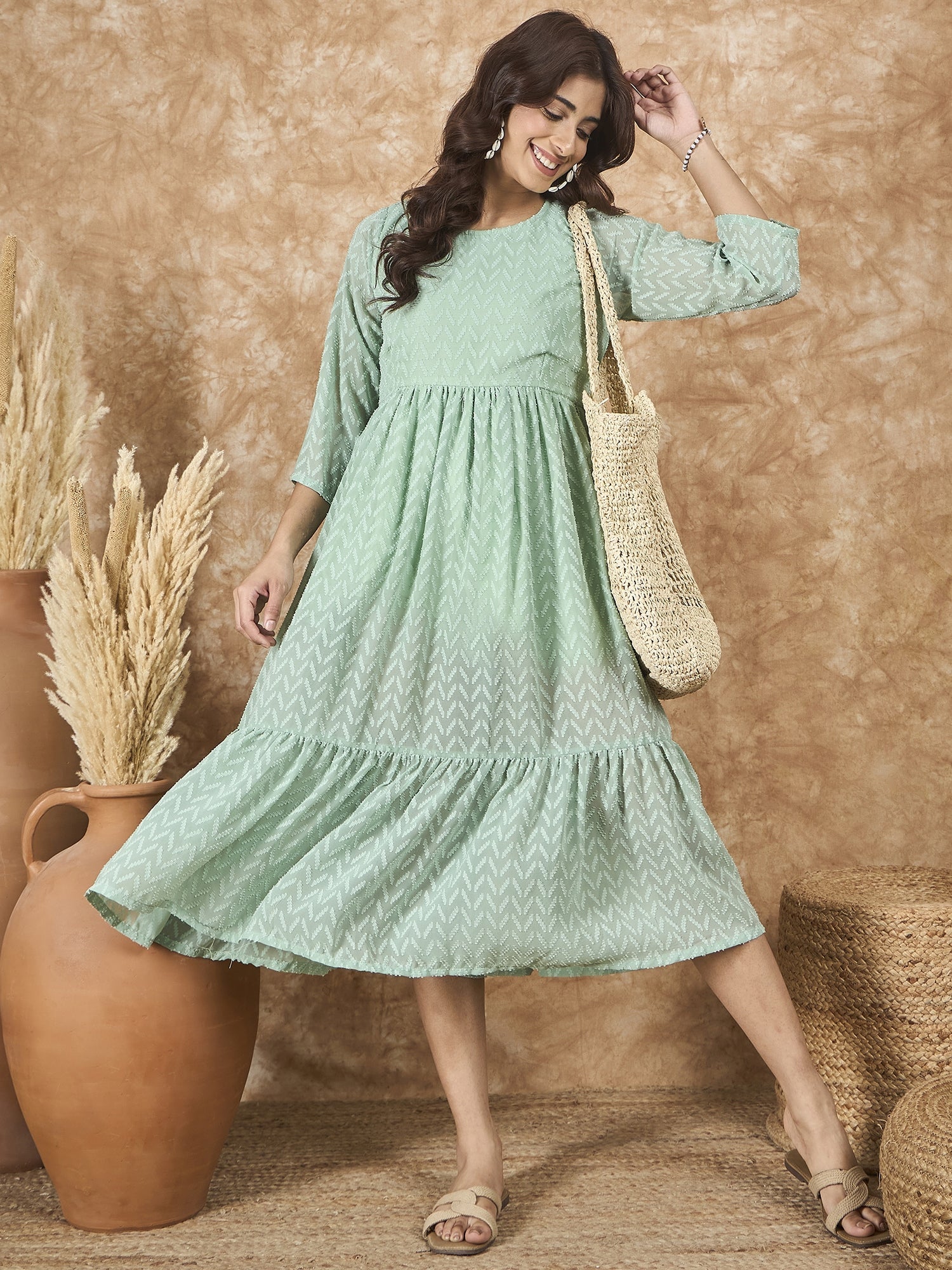 InWeave Mint Green Georgette R Neck Dress 