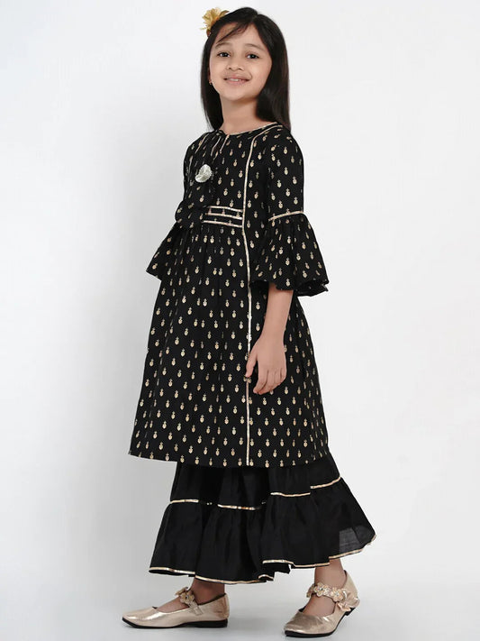 NOZ2TOZ Black Printed Kurta & Sharara Set For Girls 