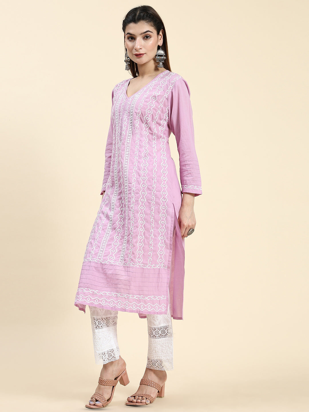HOUSE OF KARI Cotton Floral Embroidered Chikankari Kurta 