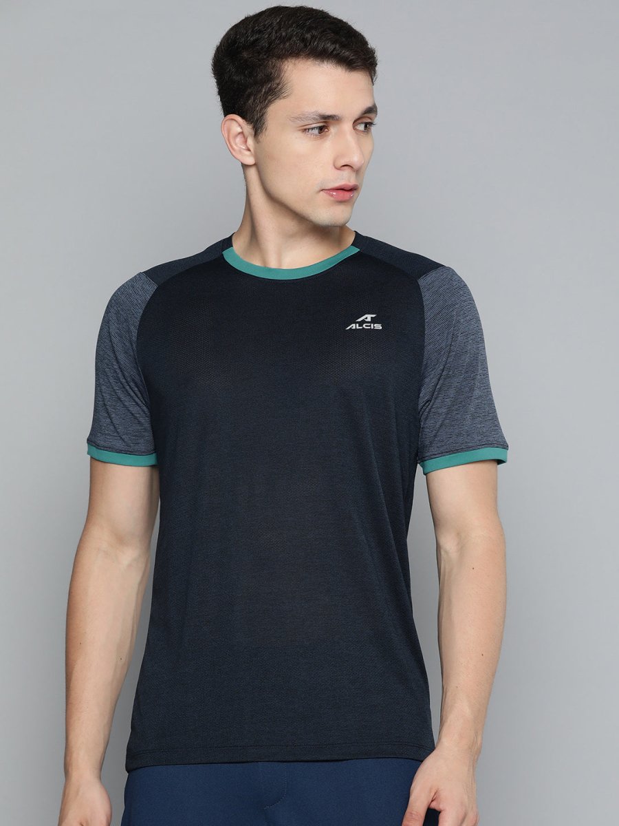 Alcis Men Colourblocked Dry Tech Slim Fit T-shirt 