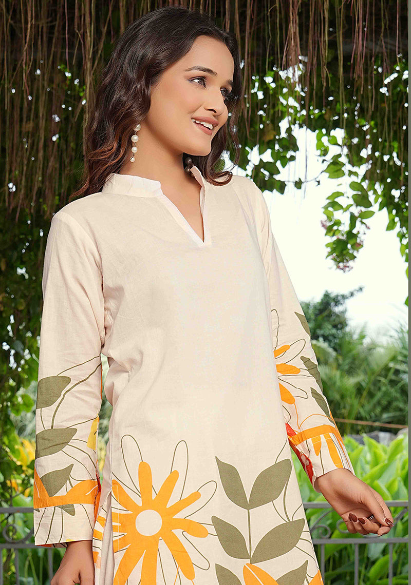 Monjolika Fashion Elegant Cream Floral Printed Cotton Co-Ord Set For Women 