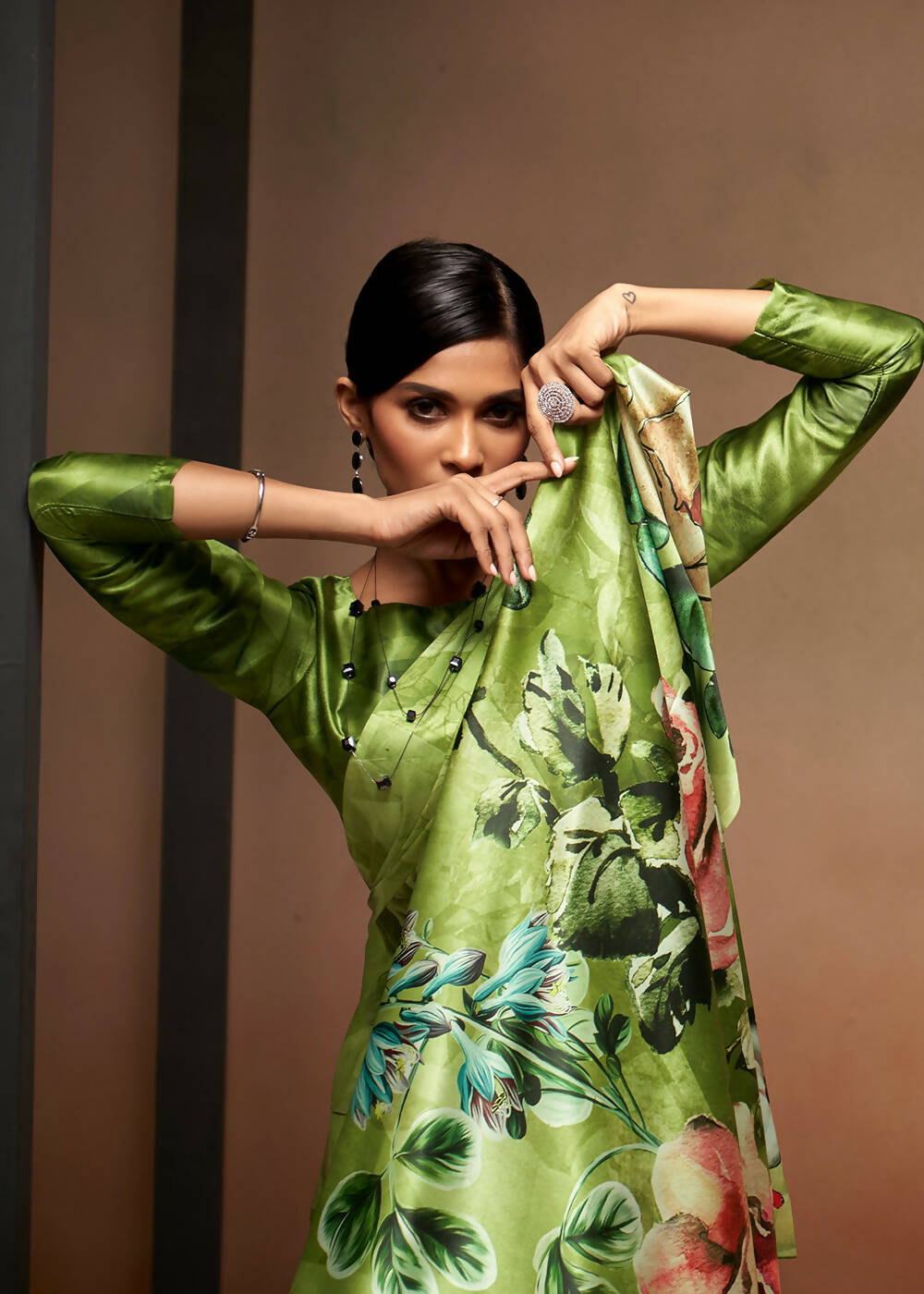 Green Satin Digital Printed Saree with Unstitched Blouse Piece - Jodha