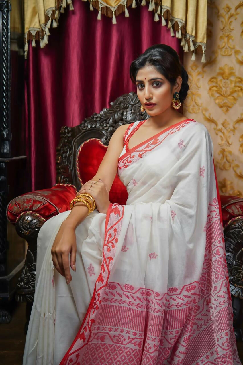Exclusive Collection Beautiful Musrise White Pure Cotton Hand Weaving Handloom Grab2Buy With Running Blouse Piece 