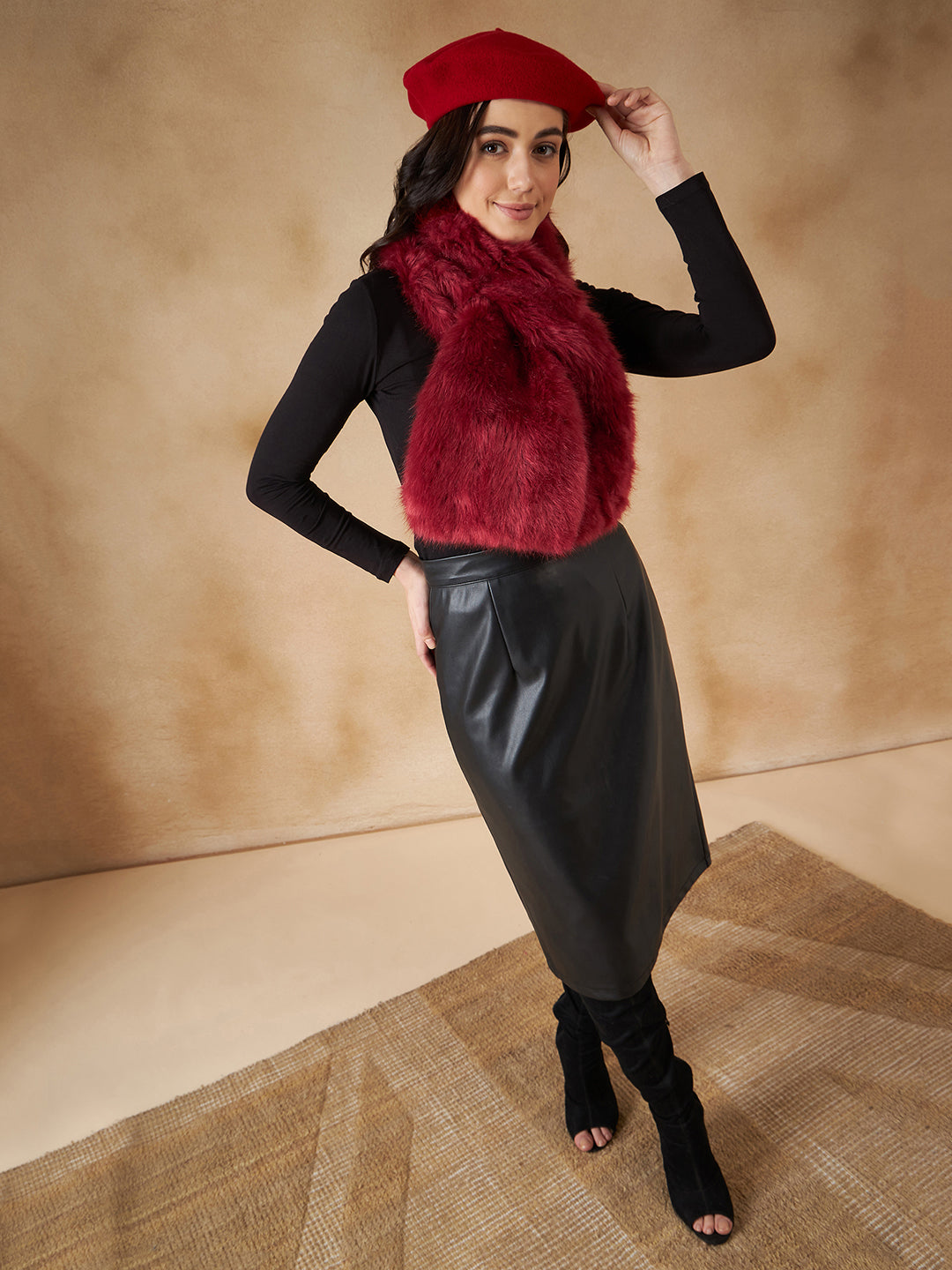 InWeave Women's Bright Rust Faux Fur Neck Warmer 