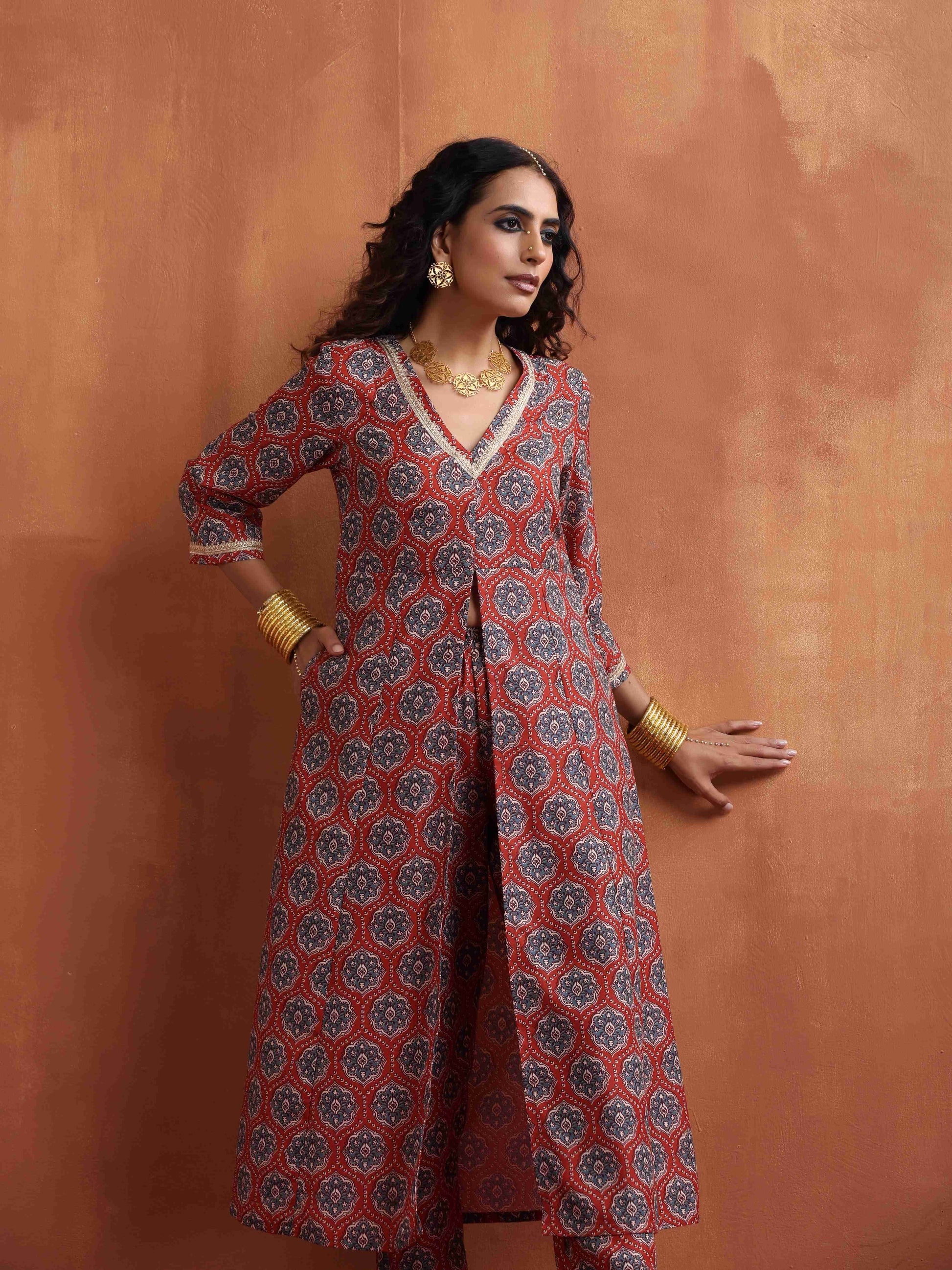 trueBrowns Rust Ajrak Print Slit Kurta Set 