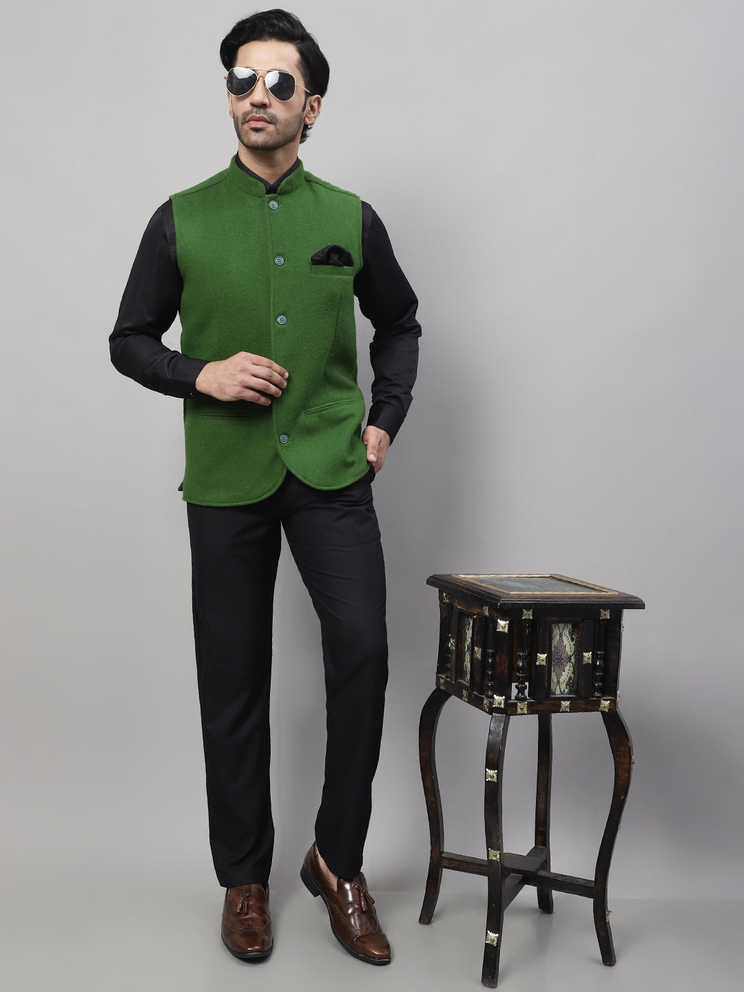 Even Apparels Men's Green Pure Wool Nehru Jacket 