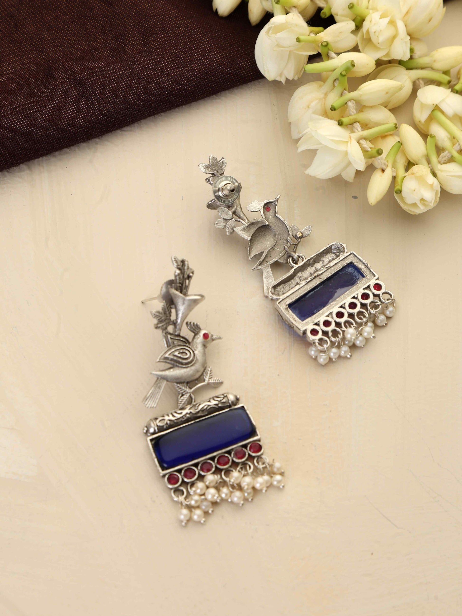 trueBrowns Silver Tone Bird Earrings Truebrowns Lifestyle