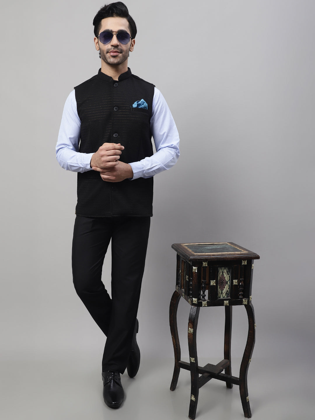 Even Apparels Men's Black Nehru Jacket With Welt Pockets 