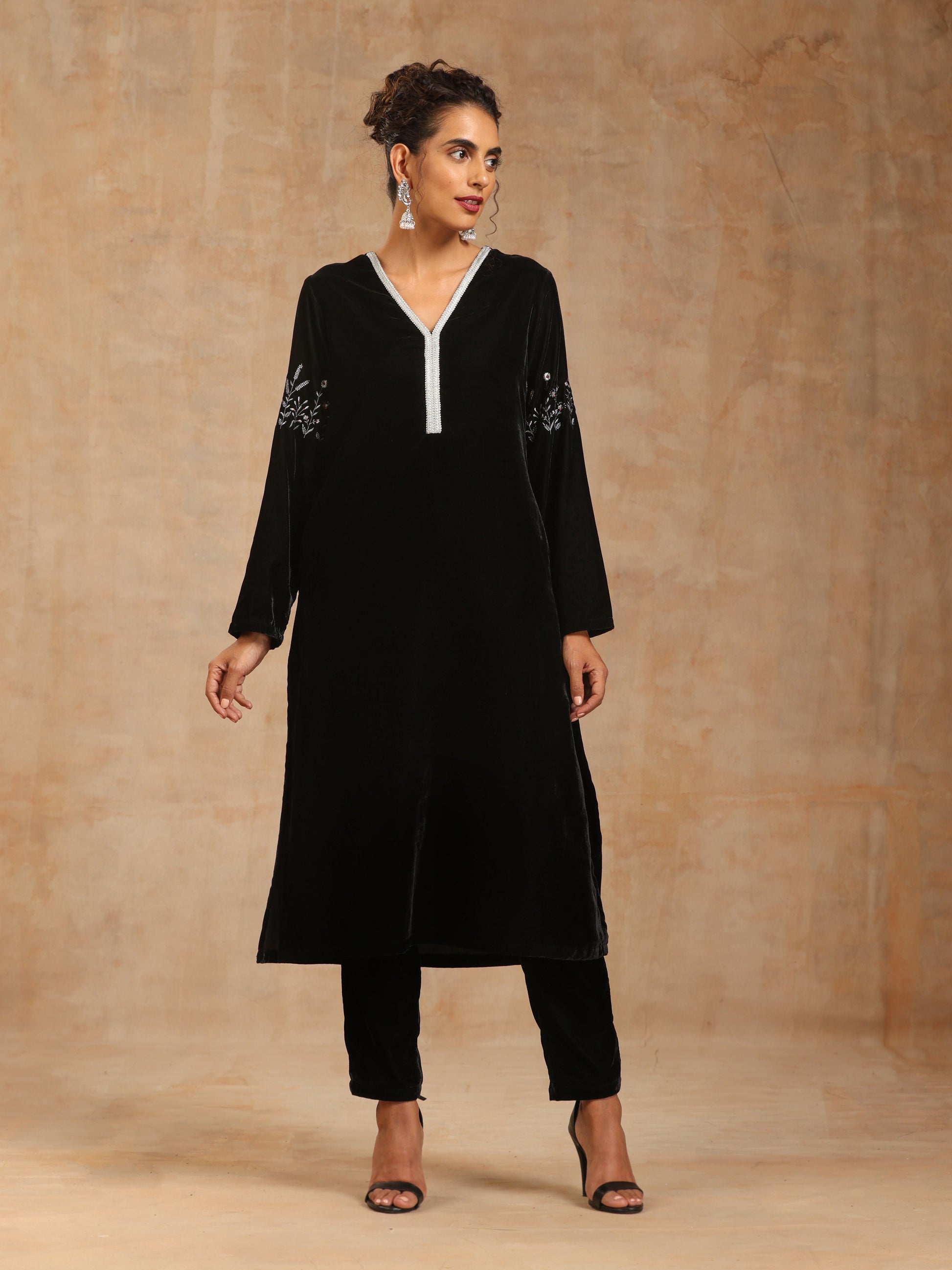 trueBrowns Black Velvet Pant | Swadesiicart