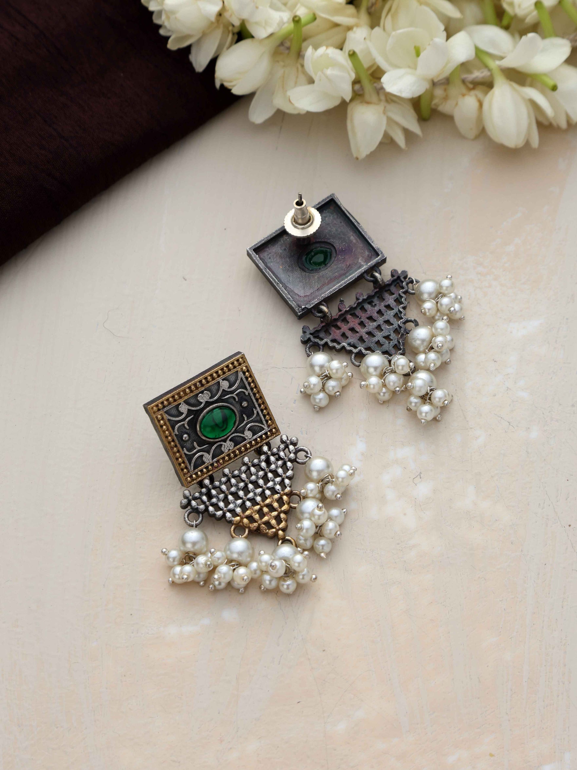 trueBrowns Silver Gold Tone Floral Silver Jaal Dangle Earrings Truebrowns Lifestyle