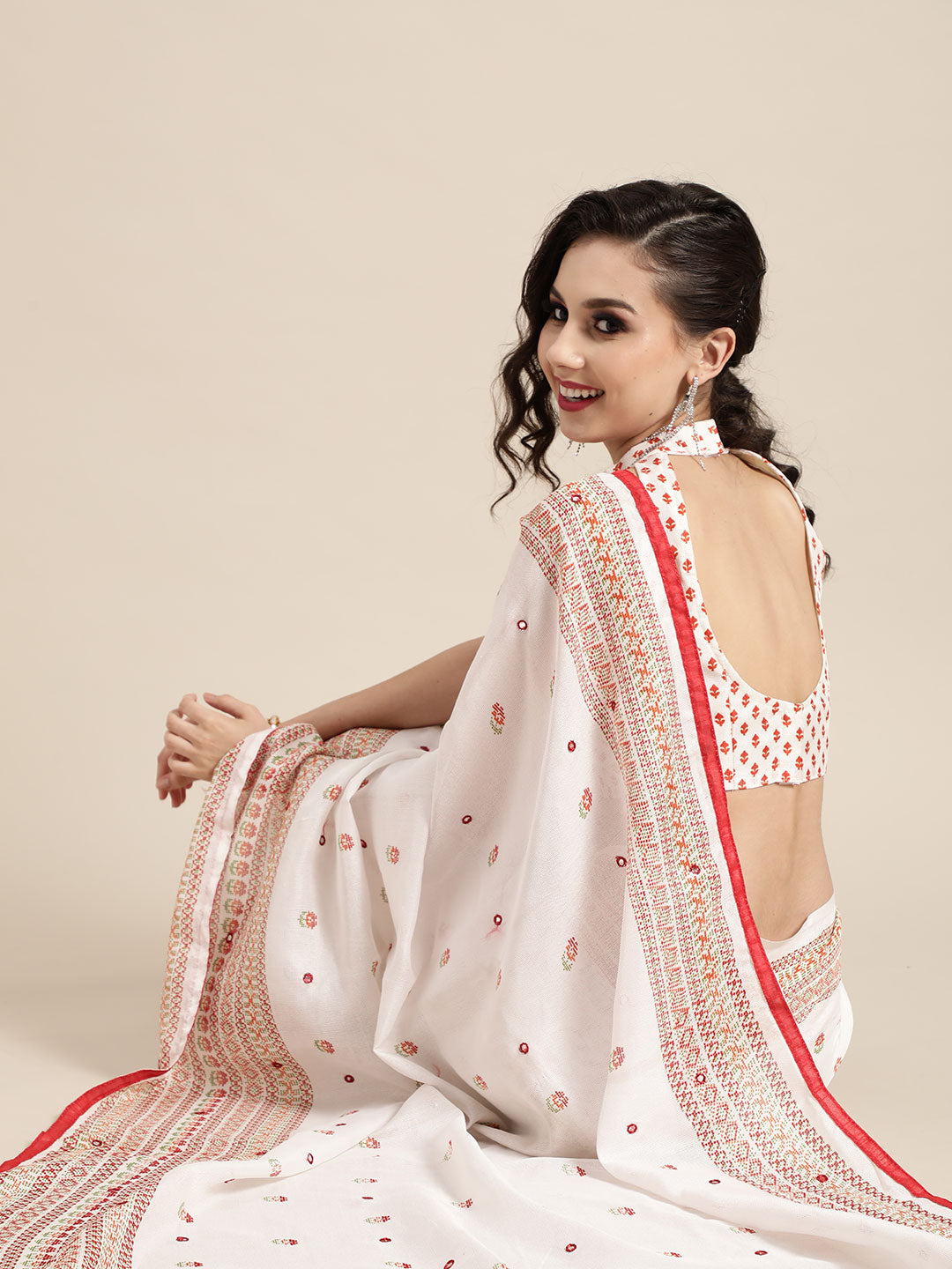 Saree Mall Ethnic Motifs Saree with Sleek border