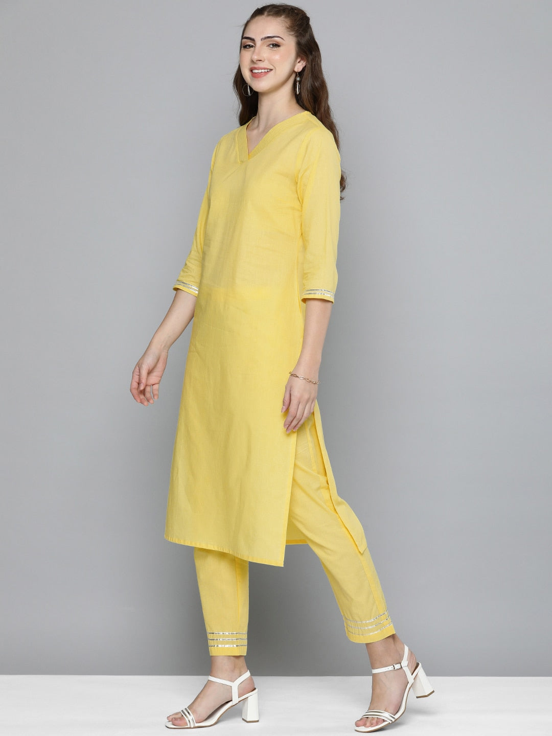 HERE&NOW Women Regular Gotta Patti Pure Cotton Kurta with Trousers