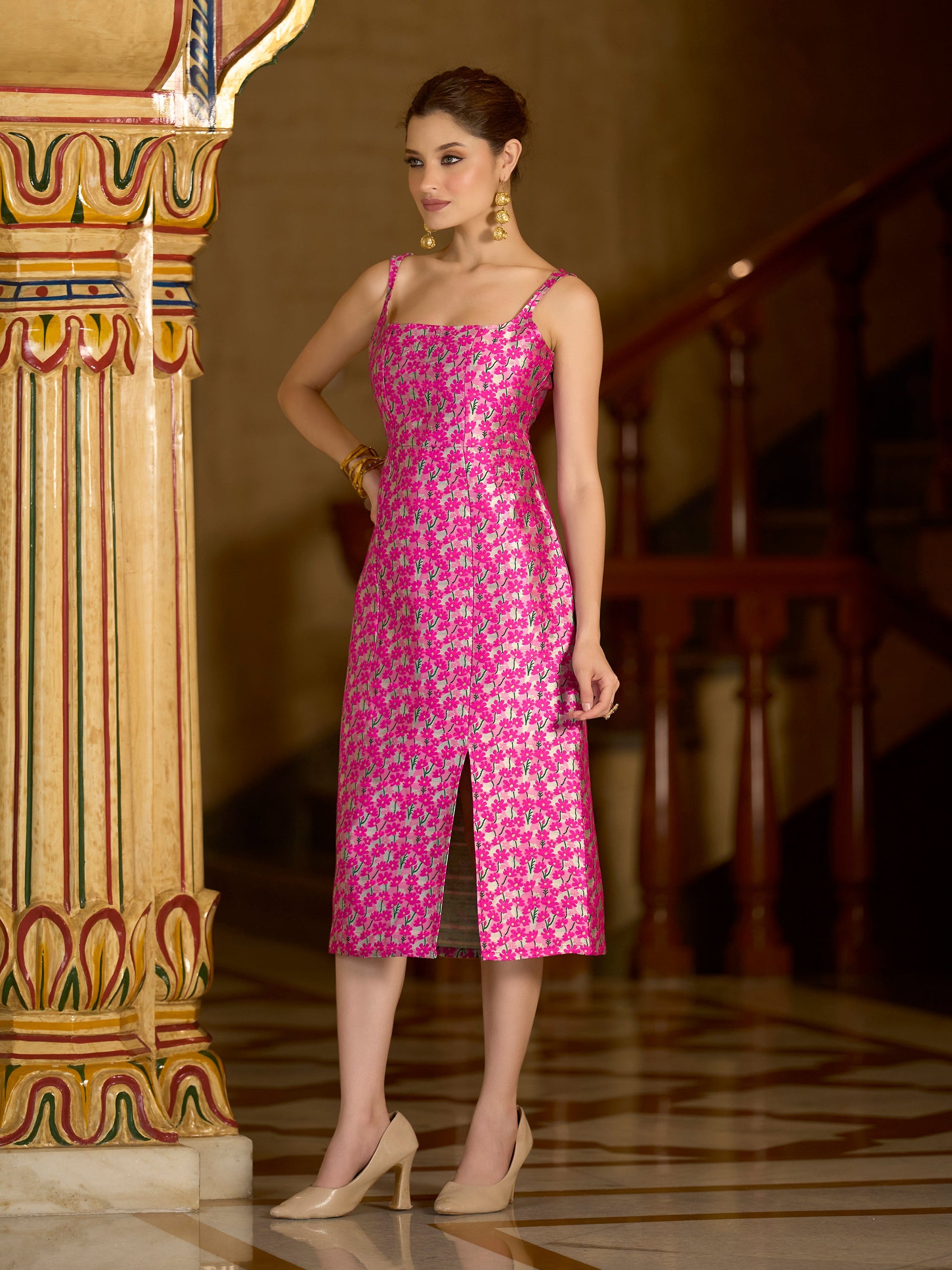 Monjolika Fashion Pink Floral Weaving Zari Jacquard Bodycon Midi Dress With Slit Cut