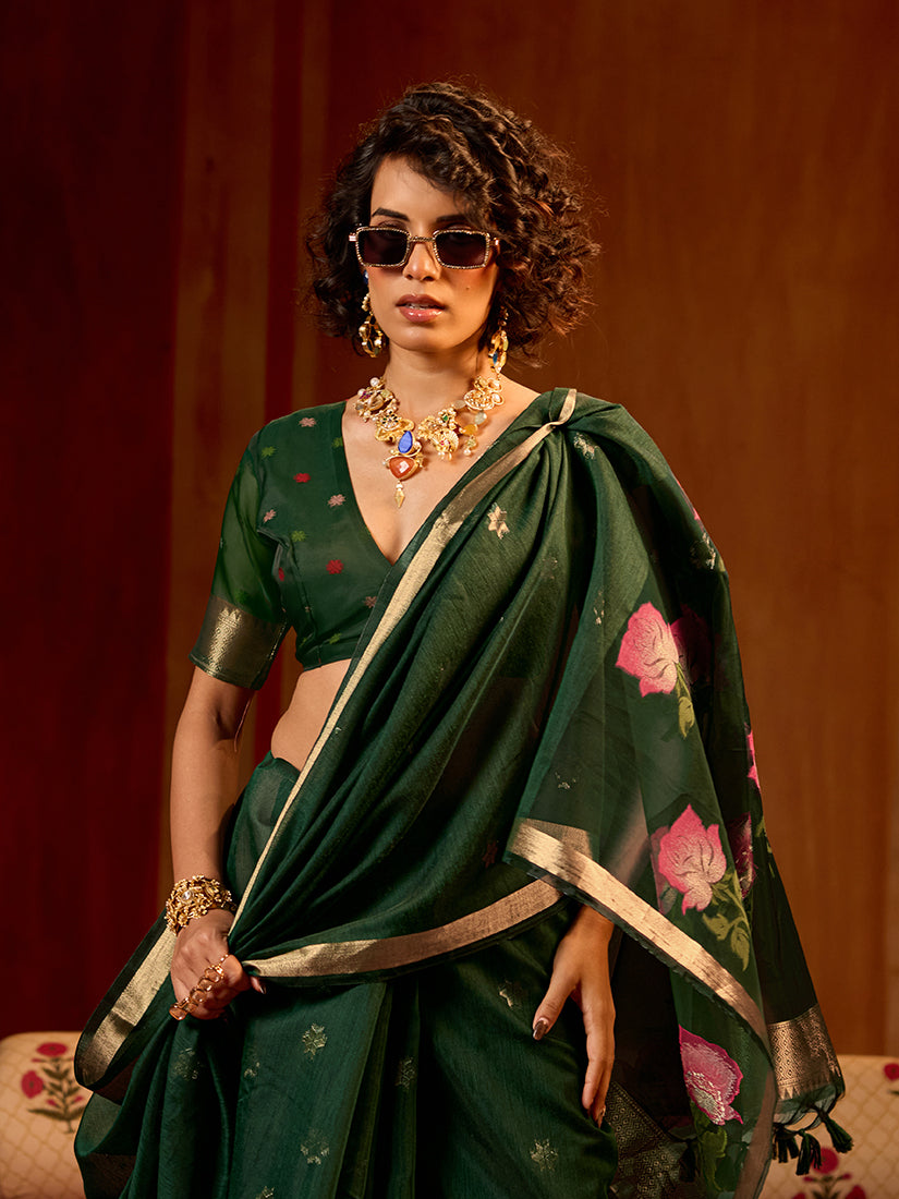 Monjolika Fashion Dark Green Handloom Cotton Blend Weaving Classic Saree