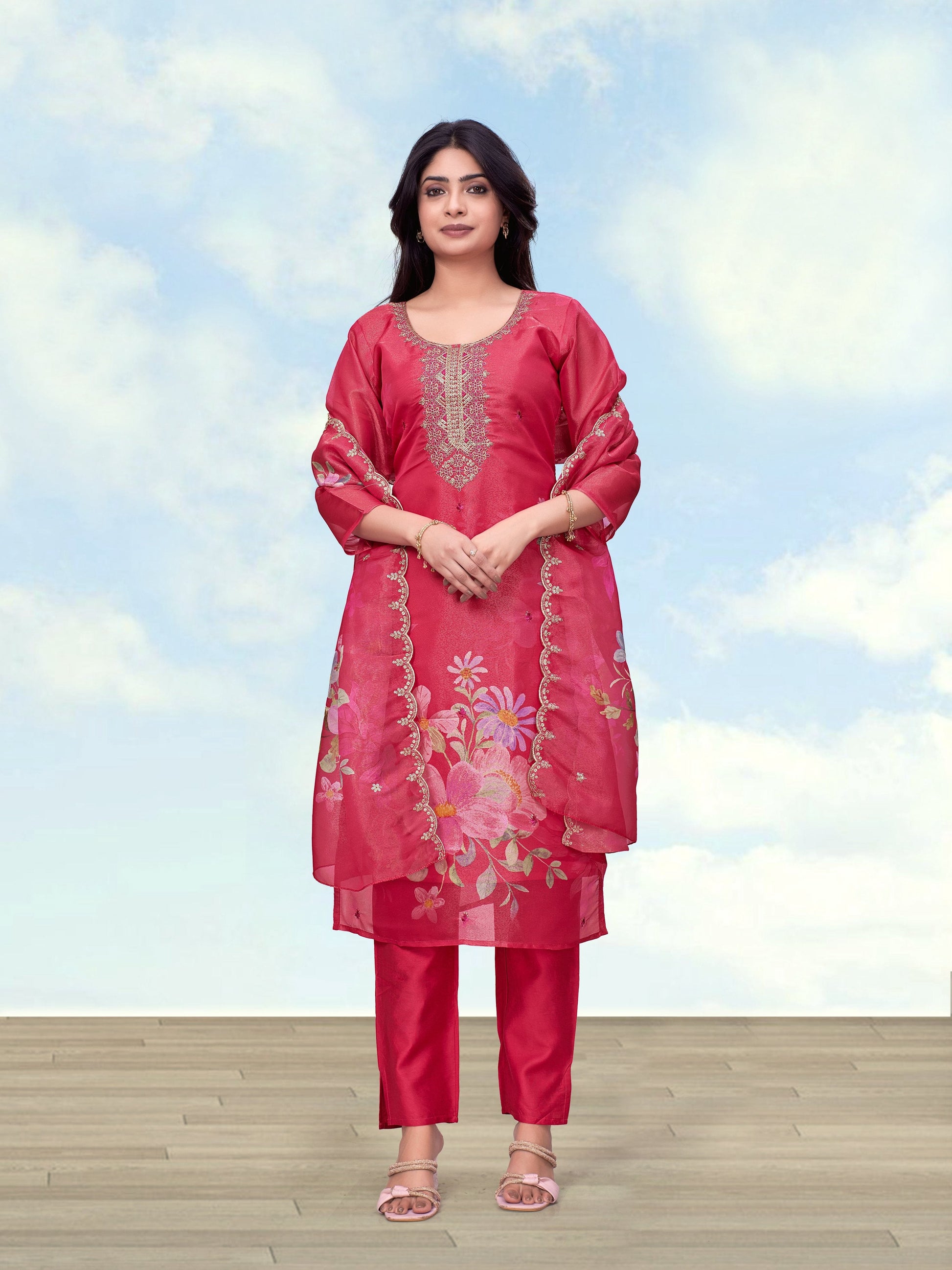 Monjolika Fashion Pink Simar Kurta Set With Floral Print