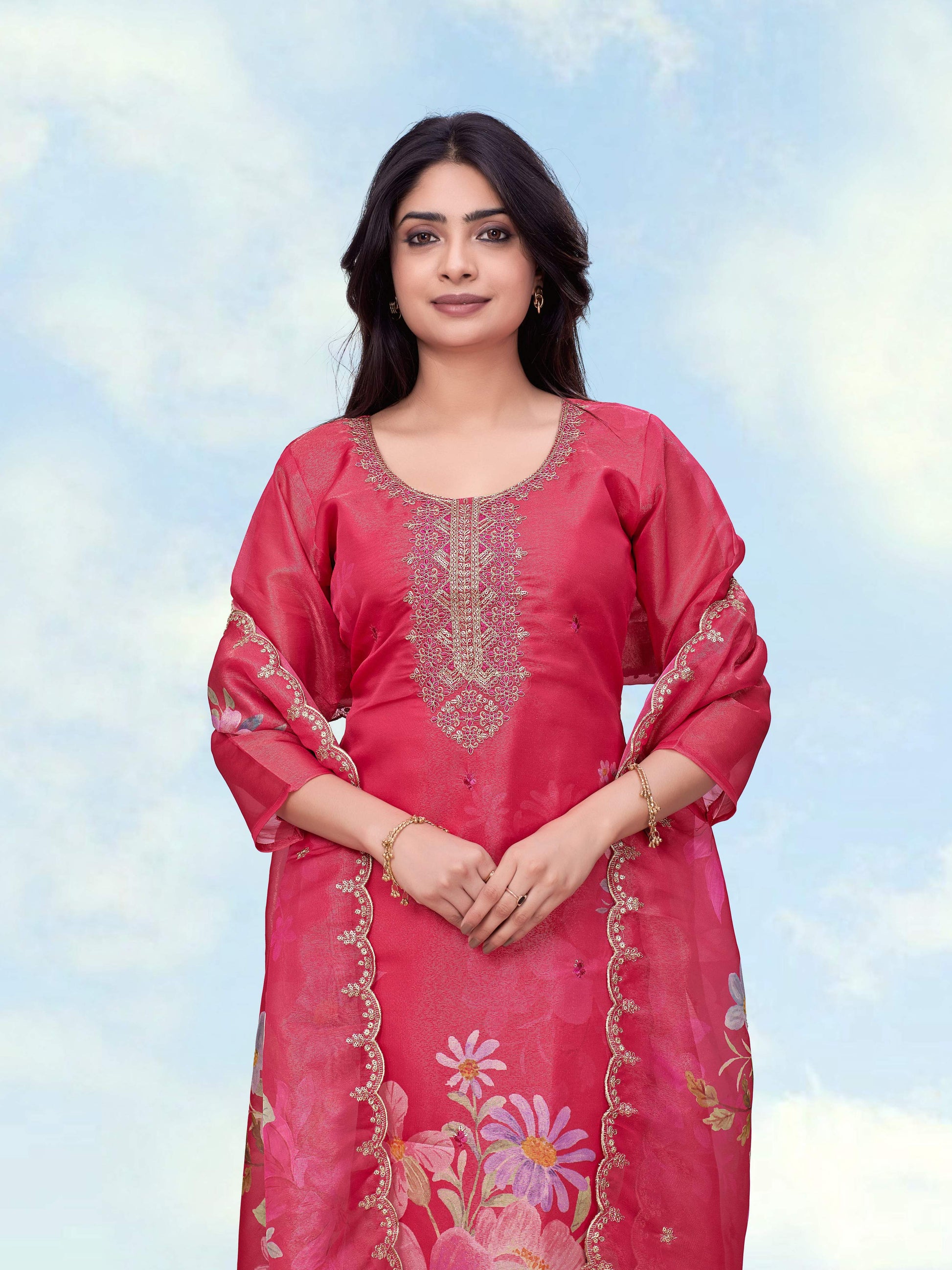 Monjolika Fashion Pink Simar Kurta Set With Floral Print