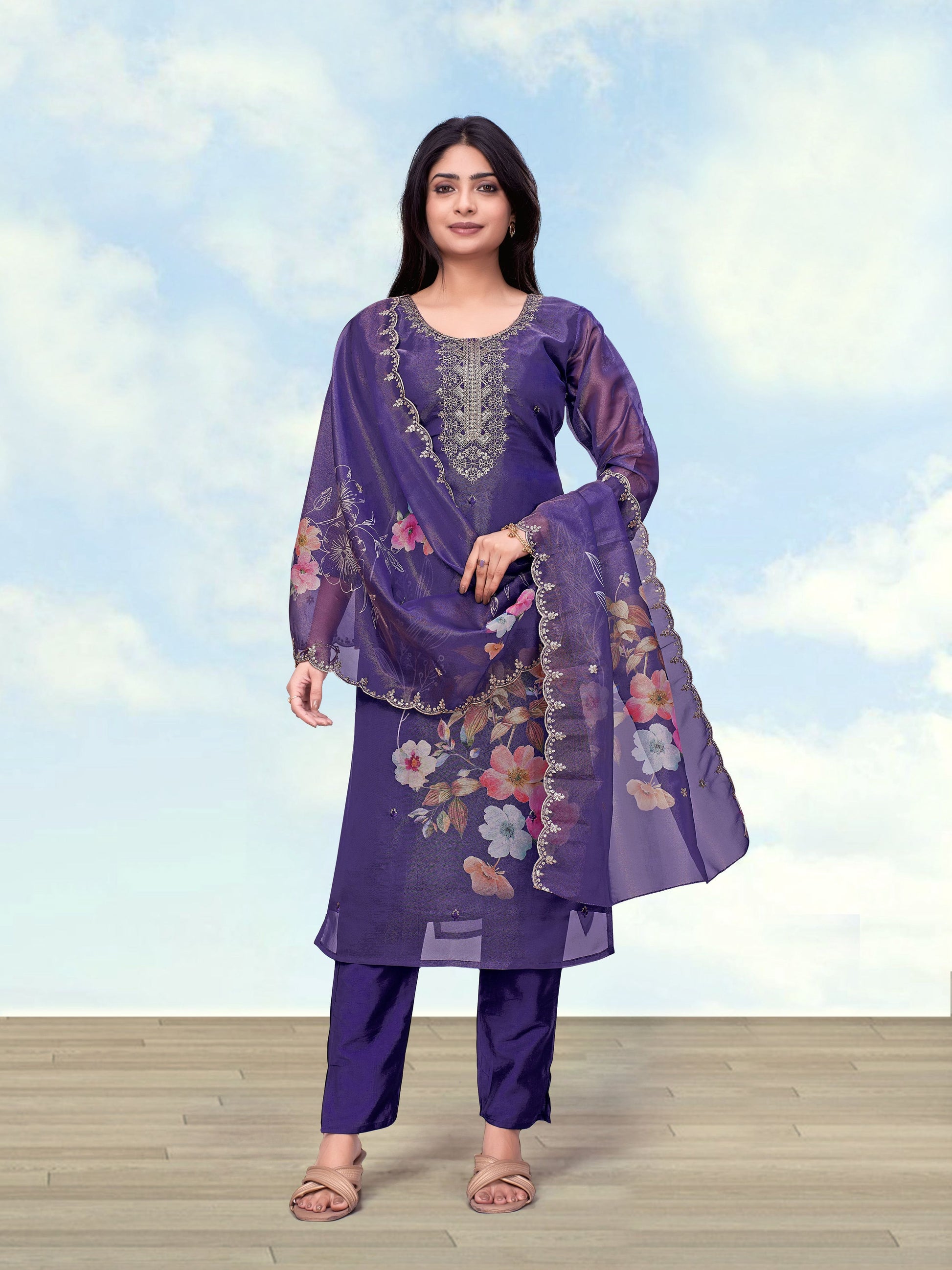 Monjolika Fashion Purple Simar Kurta Set With Floral Print