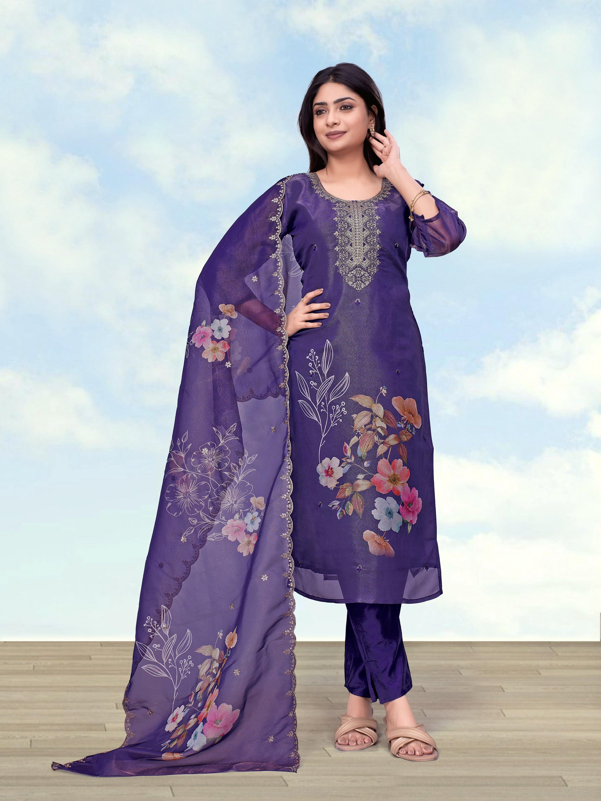 Monjolika Fashion Purple Simar Kurta Set With Floral Print